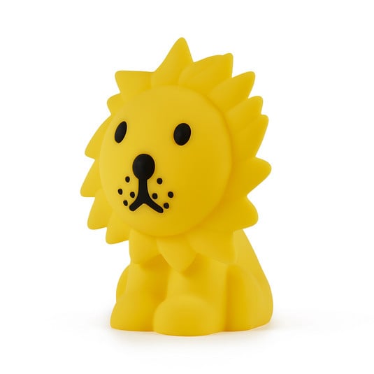 Lion First Light - Mr. Maria