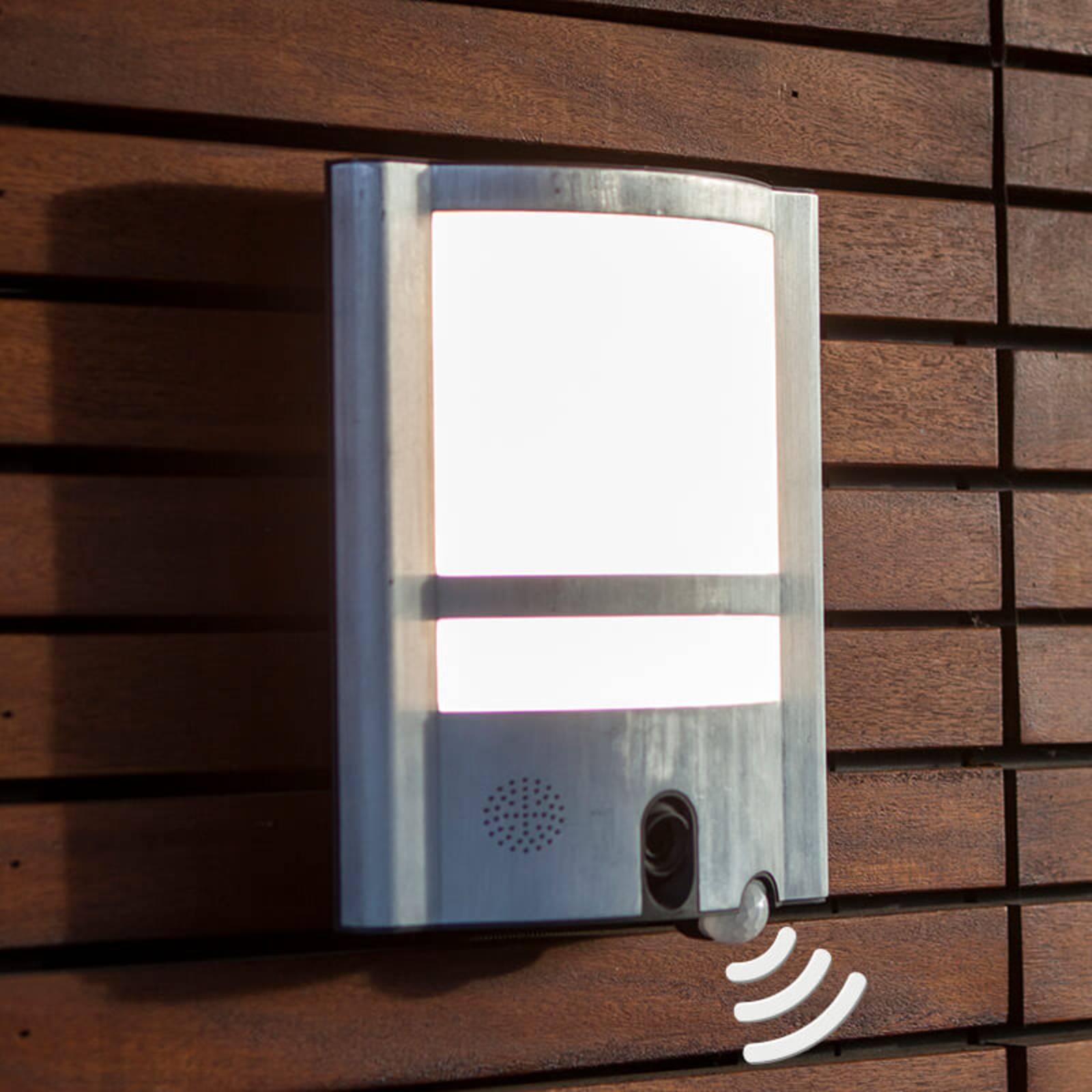 Vesta Cam outdoor wall light with sensor & camera