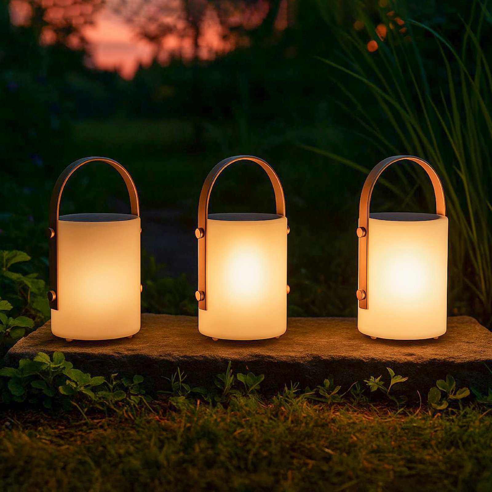 LED-Solarleuchte Bari mit Akku und Fernbedienung LED-Solarleuchte Bari mit Akku und Fernbedienung