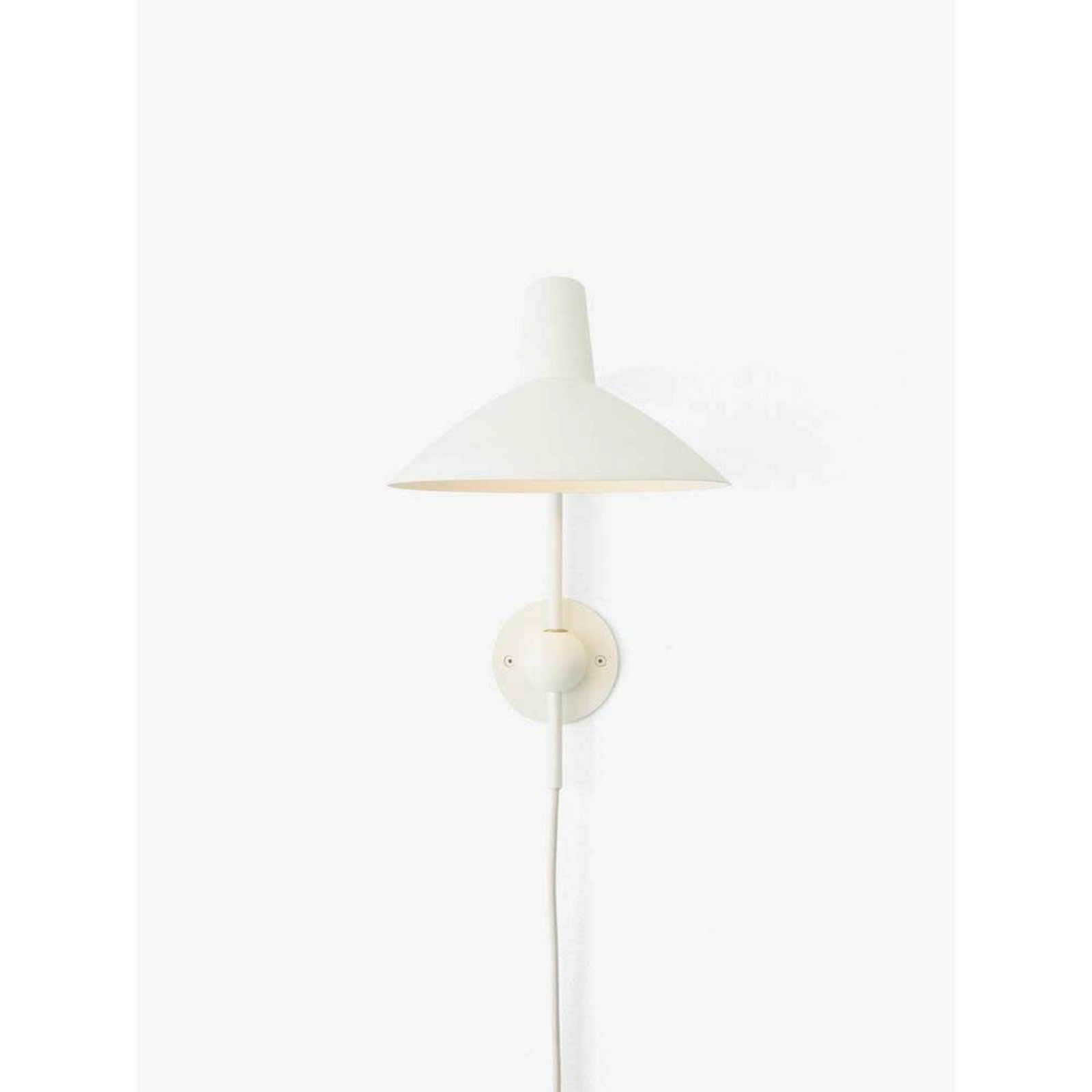 Tripod HM12 Wall Lamp White - &Tradition