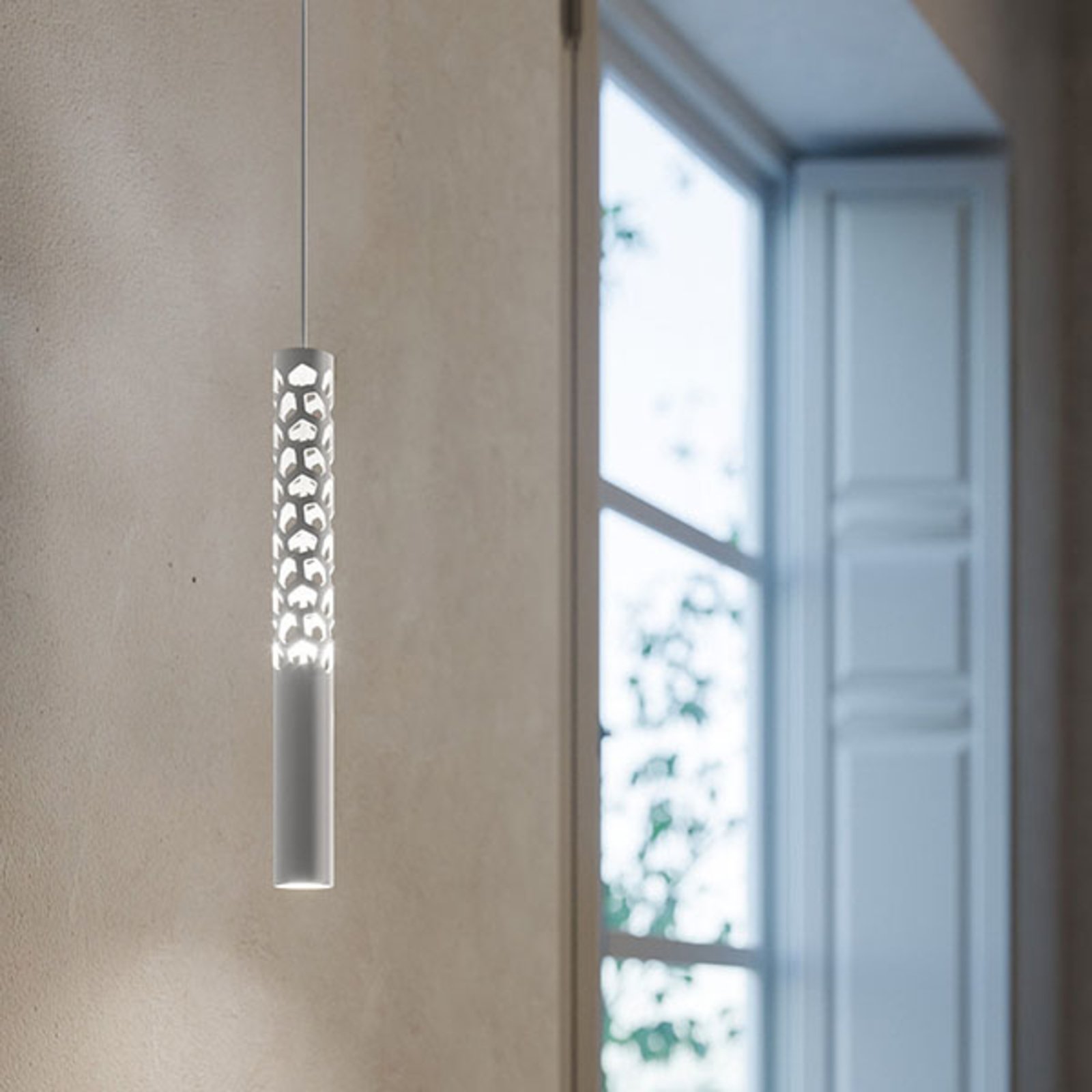 Squiggle H6 Pendant Matt White - Rotaliana