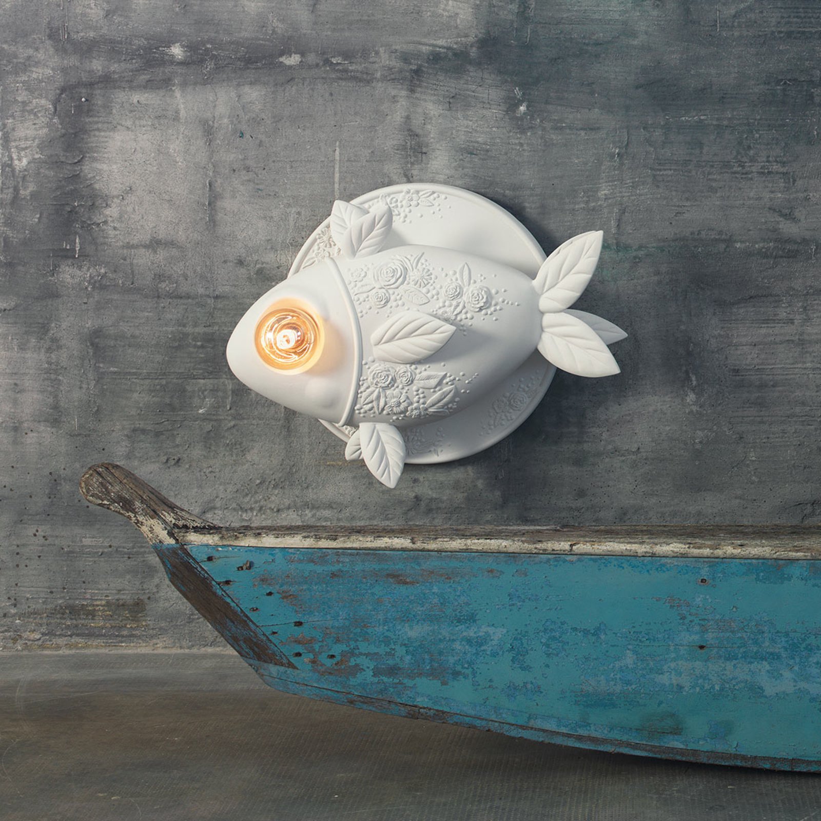 Designerska lampa ścienna Aprile w kształcie ryby
