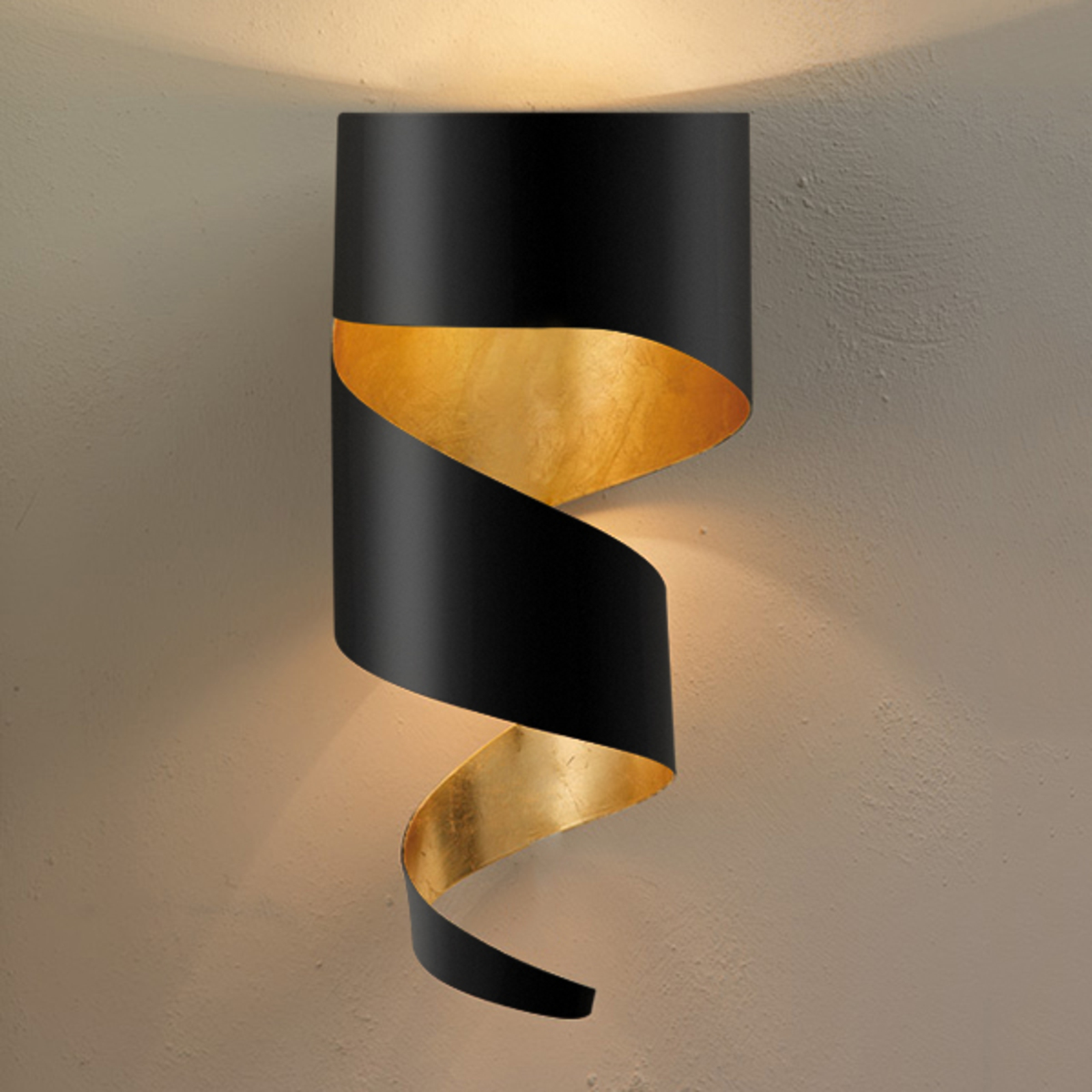 Gibas Attractive wall light Remi, black and gold, for Living / Dining Room, metal, gold leaf, E27, 60 W, energy efficiency: A++, H: 40 cm