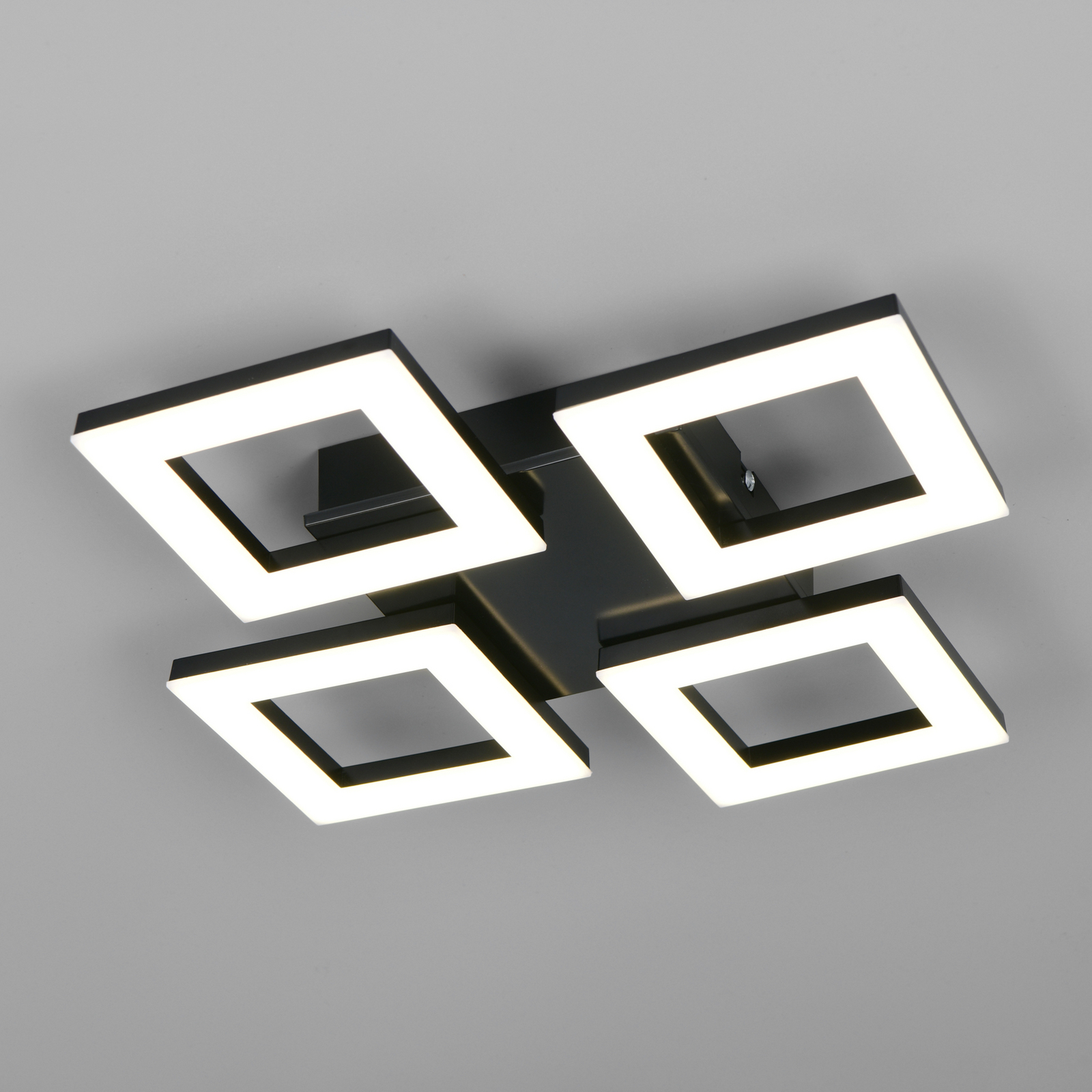 Plafoniera LED Cemi, angolare, nera, in plastica, 4.000 K Plafoniera LED Cemi, angolare, nera, in plastica, 4.000 K