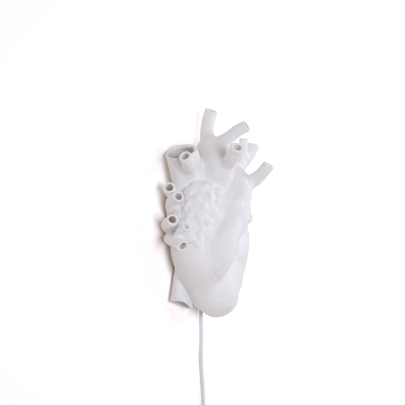 LED-vegglampe Heart Lamp av porselen hvit