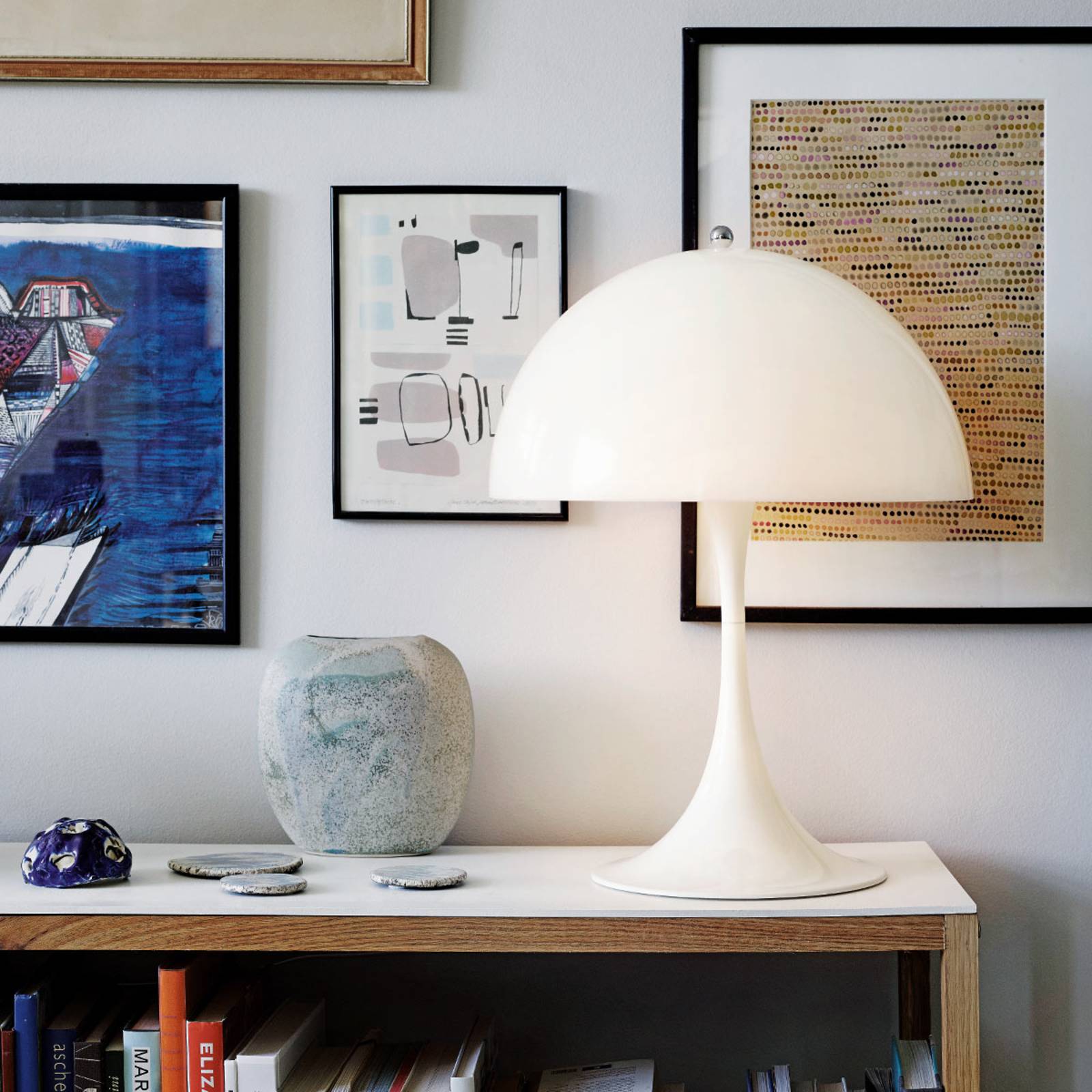 Louis Poulsen Panthella–designerska lampa stołowa