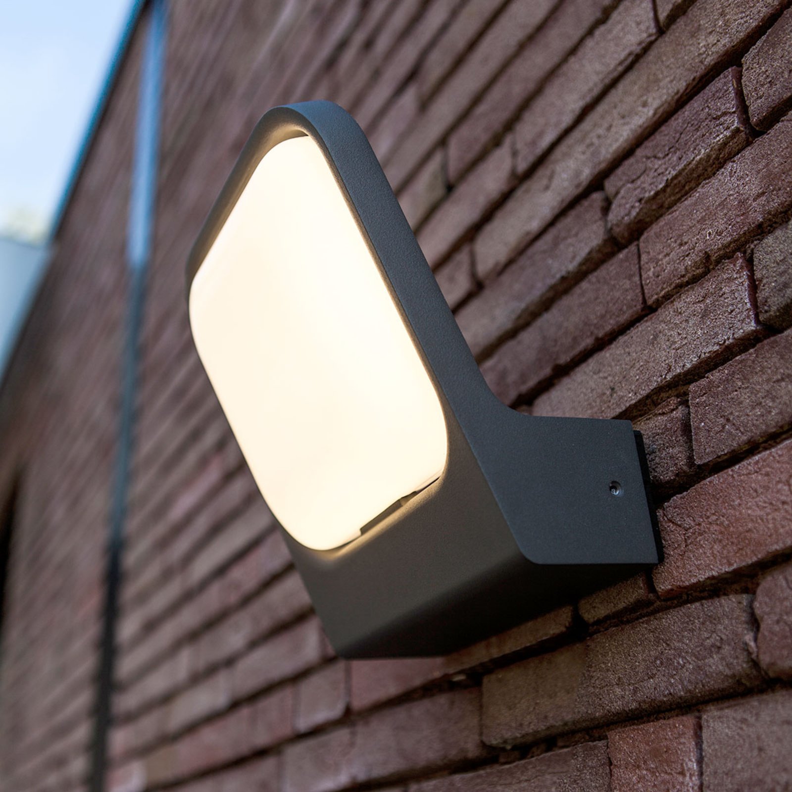 Applique murale LED Facia, éclairage longue portée