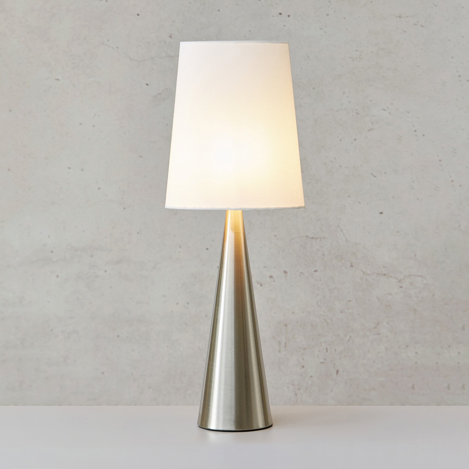 Conus Table Lamp Nickel/Off-White - Markslöjd
