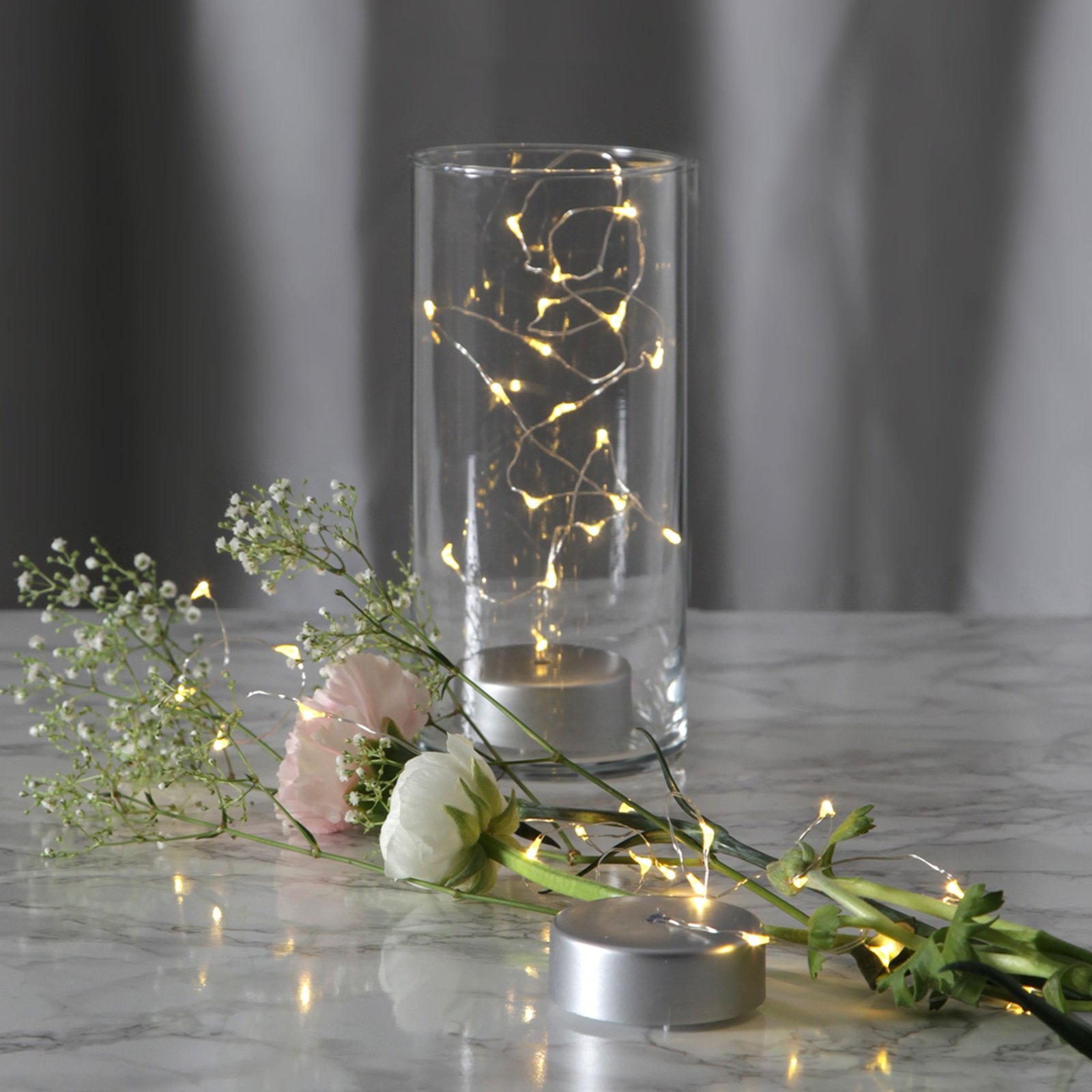 Battery-powered long Dew Drops LED string lights