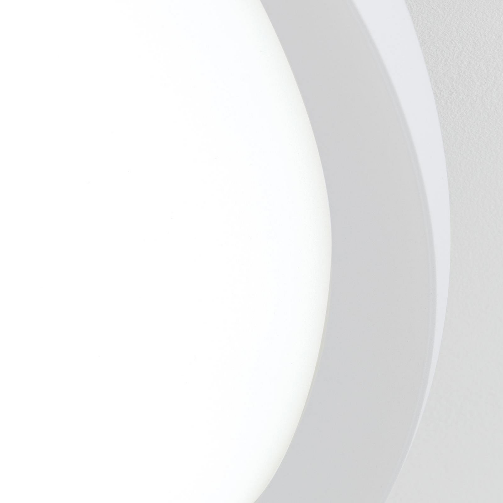 Candeeiro de teto LED Kant, Ø 60 cm, branco, CCT, metal/plástico Candeeiro de teto LED Kant, Ø 60 cm, branco, CCT, metal/plástico