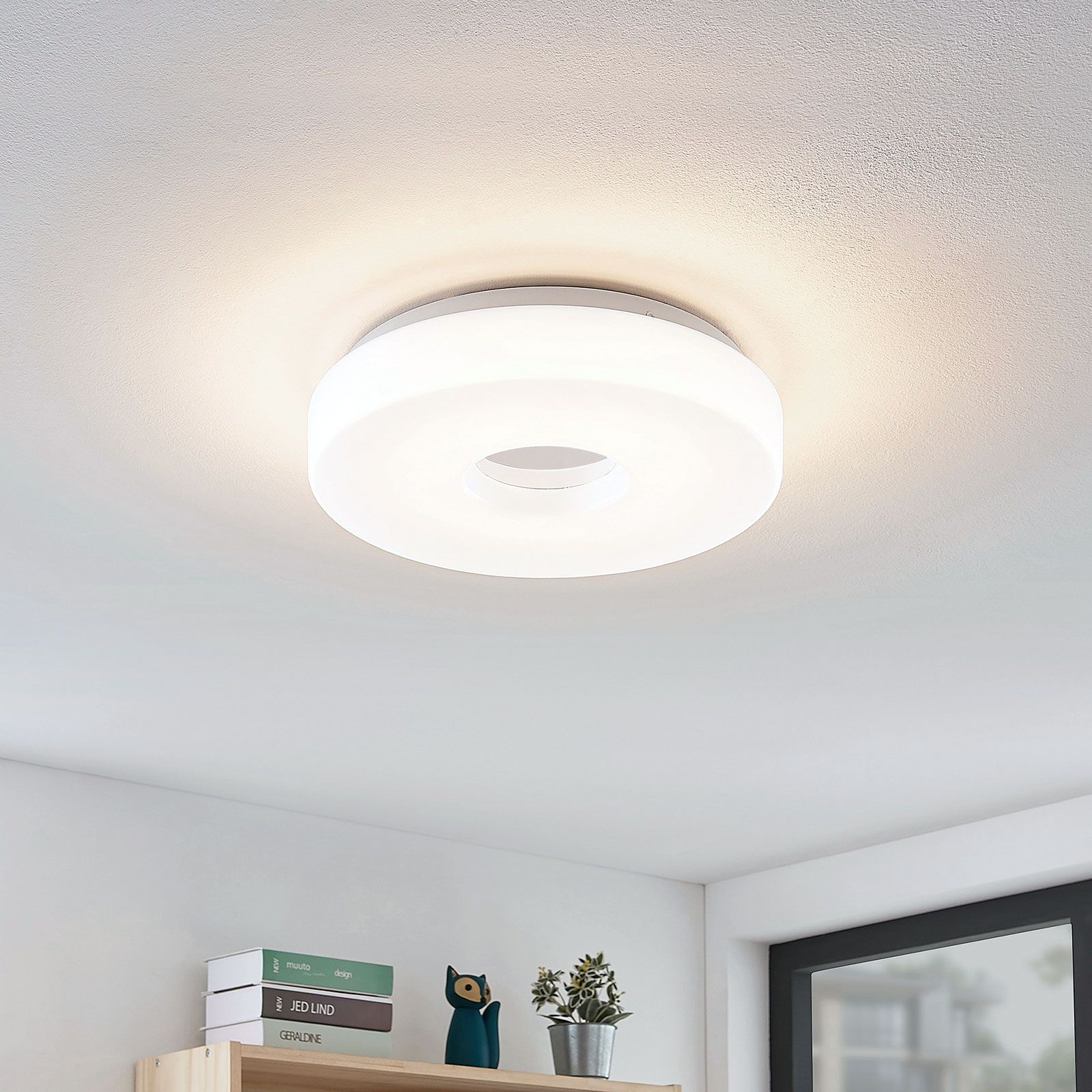 Lindby Florentina LED griestu lampa, gredzenveida, 29,7 cm