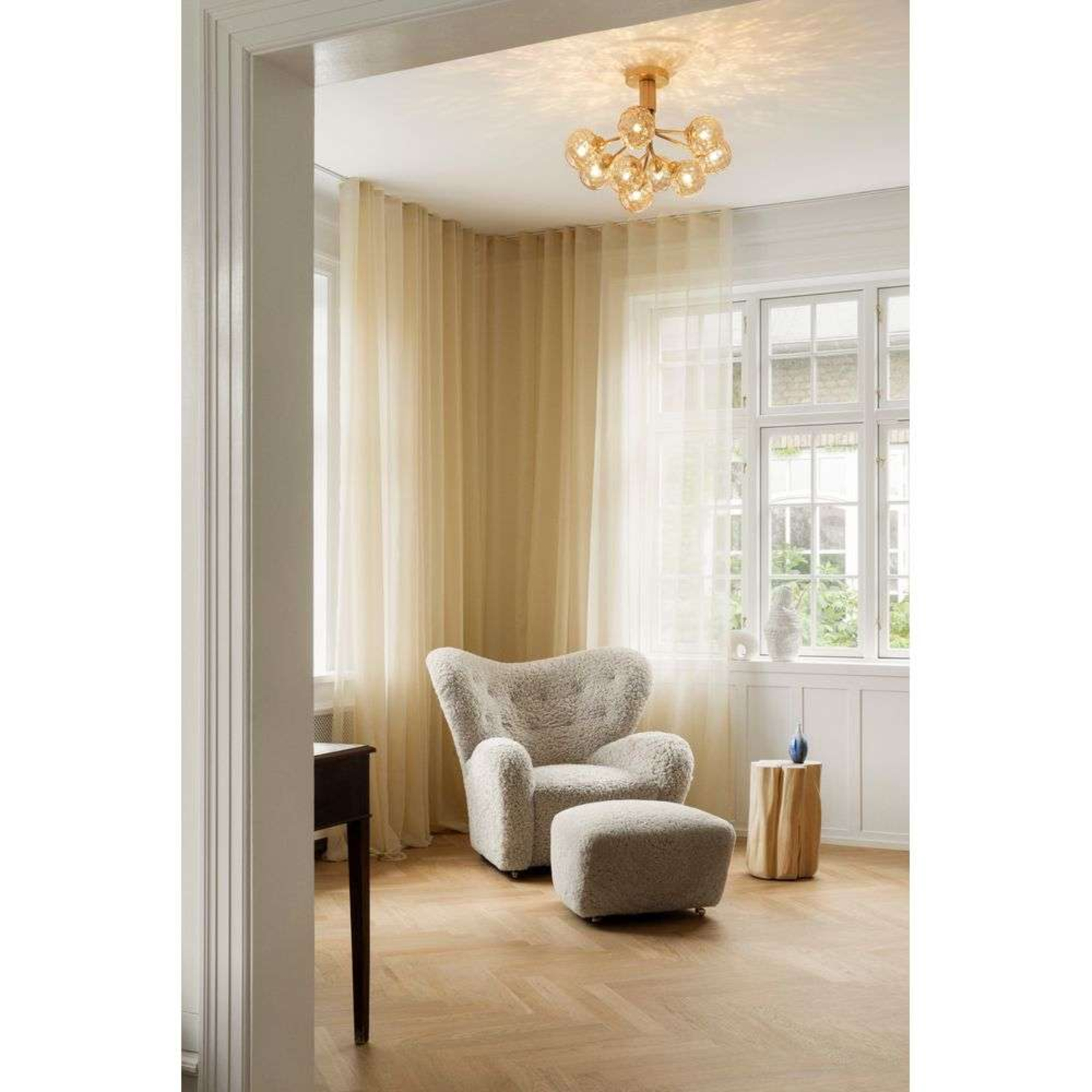 Nuura griestu lampa Apiales 9, Ø 60 cm, misiņa/zelta krāsā