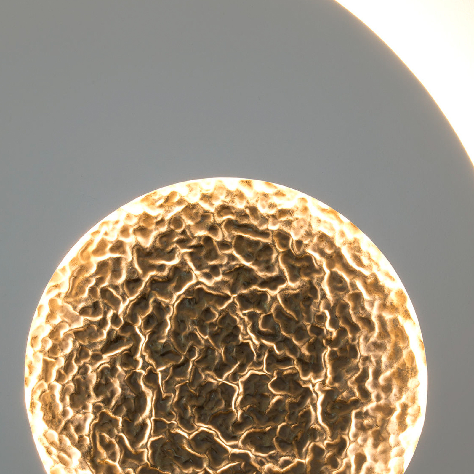 LED-seinävalaisin Luna, harmaa/kullanvärinen, Ø 80 cm, rautaa