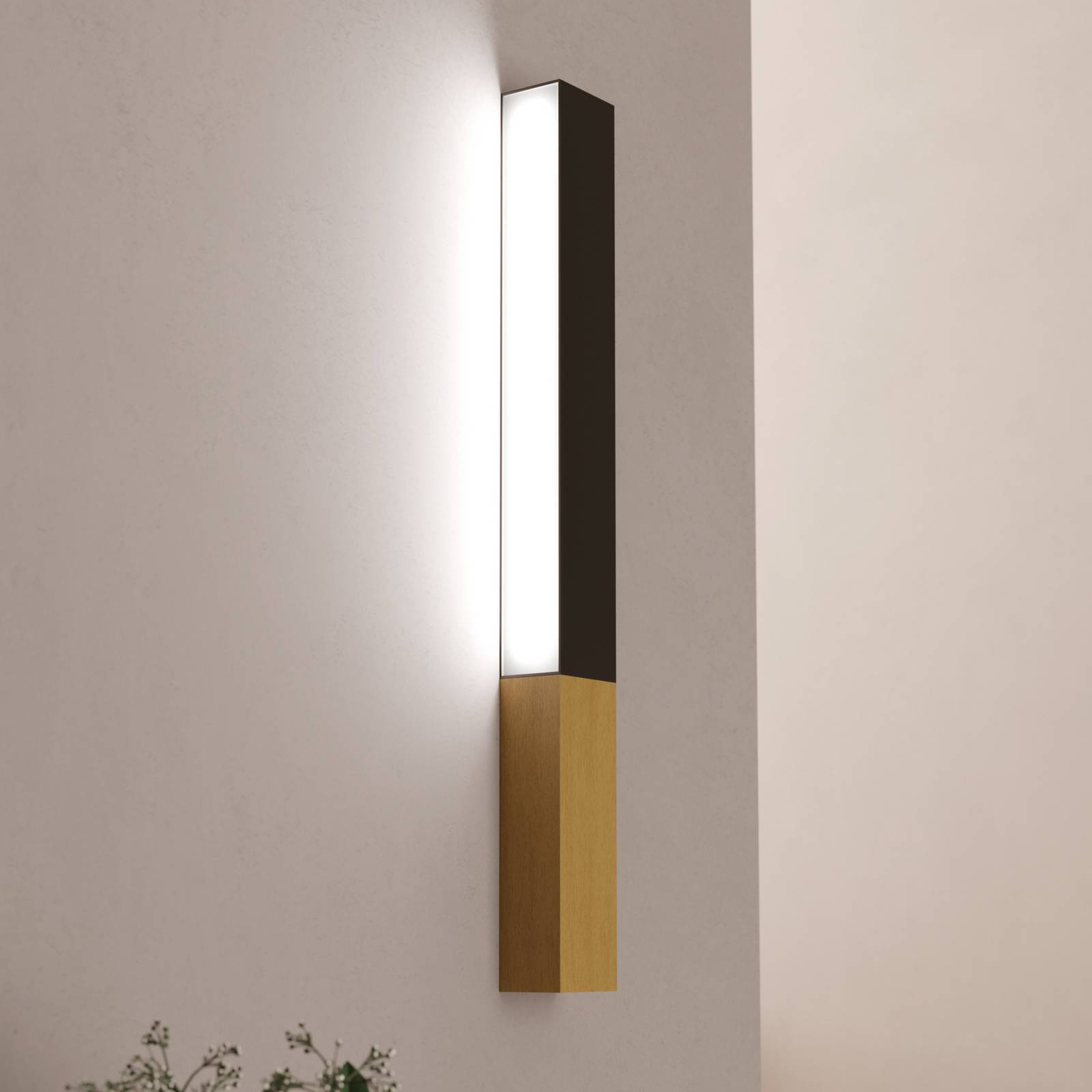 LED-Wandleuchte Tudons mit Holzdetail günstig online kaufen