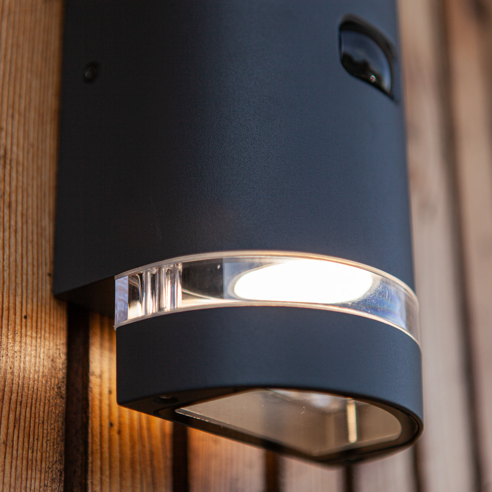 Sensor-Außenwandlampe FOCUS ROUND, dunkelgrau, 2 x GU10 IP44