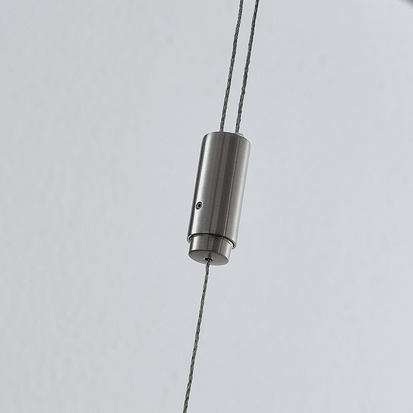 LED-hængelampe Marija, lodret panel, sølv