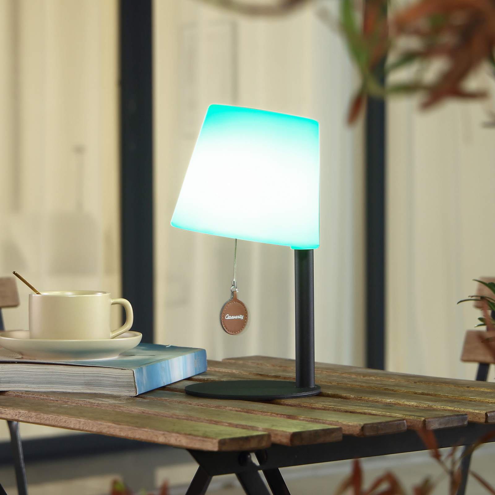 Lindby Tyrian LED oplaadbare tafellamp, cilinder