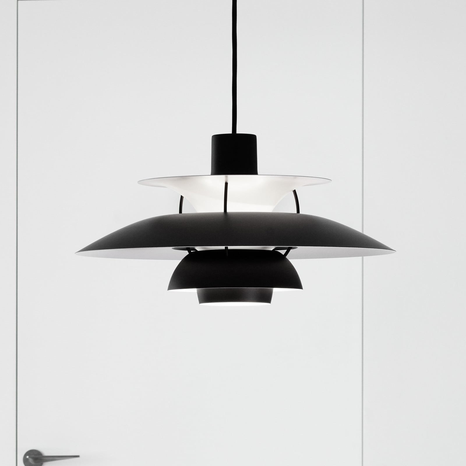 Louis Poulsen PH 5 lampă susp. monocrom negru - Camera de zi / sufragerie - design - Metal