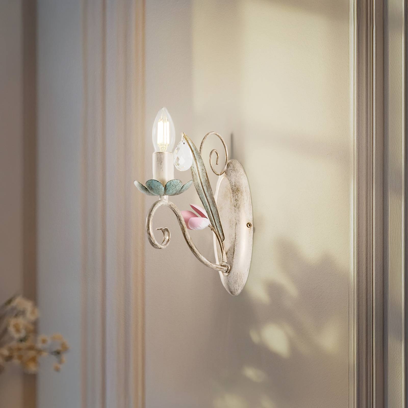 Wandleuchte Florina mit floralem Dekor, einflammig günstig online kaufen