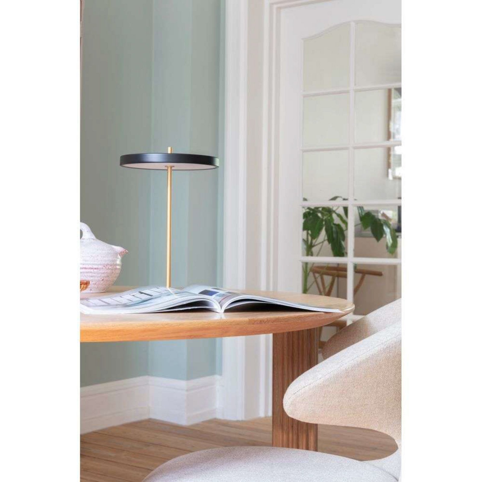 Asteria Move V2 Portable Table Lamp Black - UMAGE