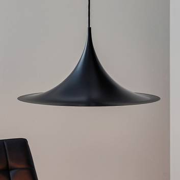 GUBI Semi lámpara colgante, diseño intemporal