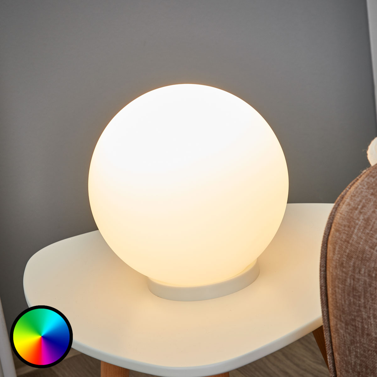Rondo-C gömb alakú asztali lámpa LED RGBW