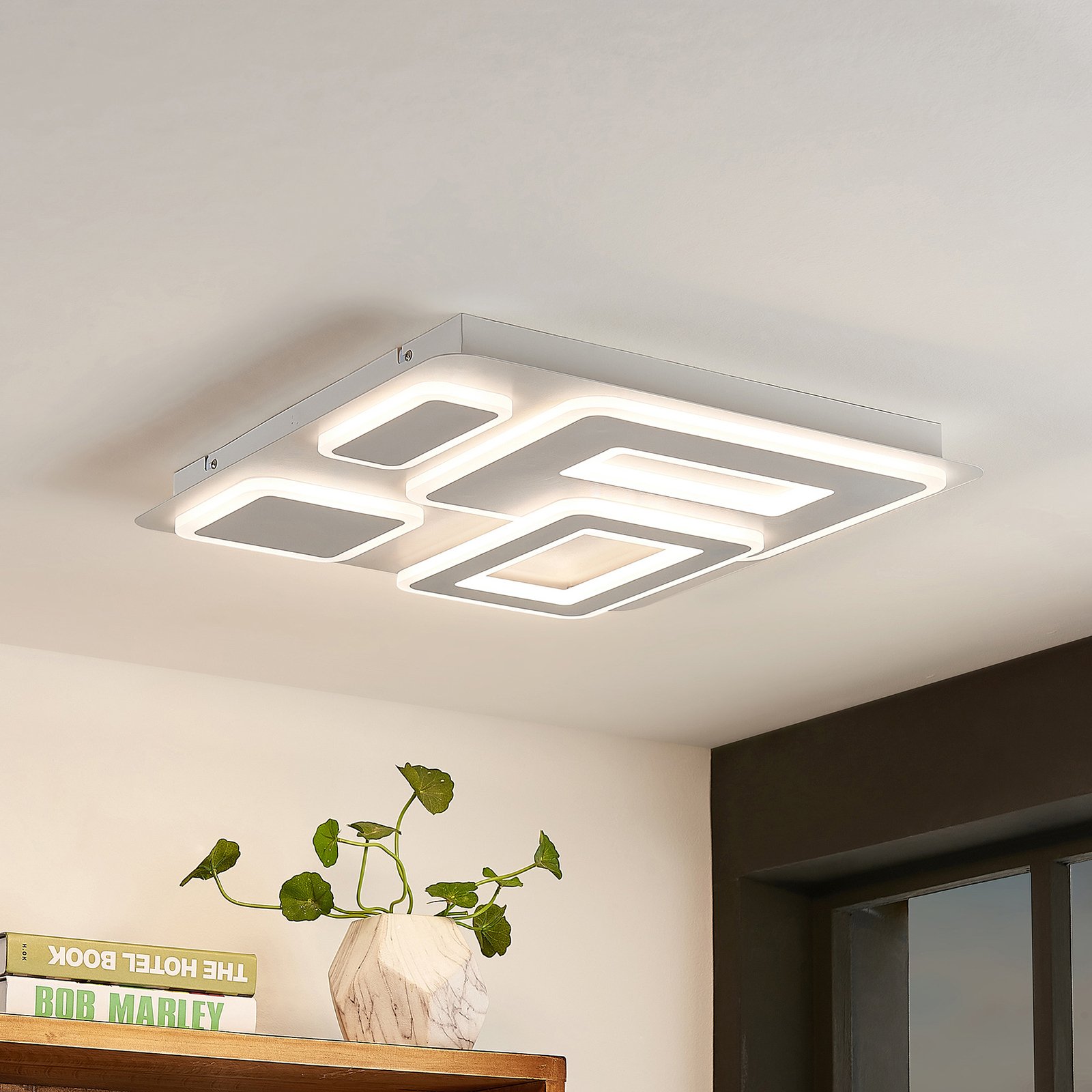 Lindby Melvyn LED ceiling light