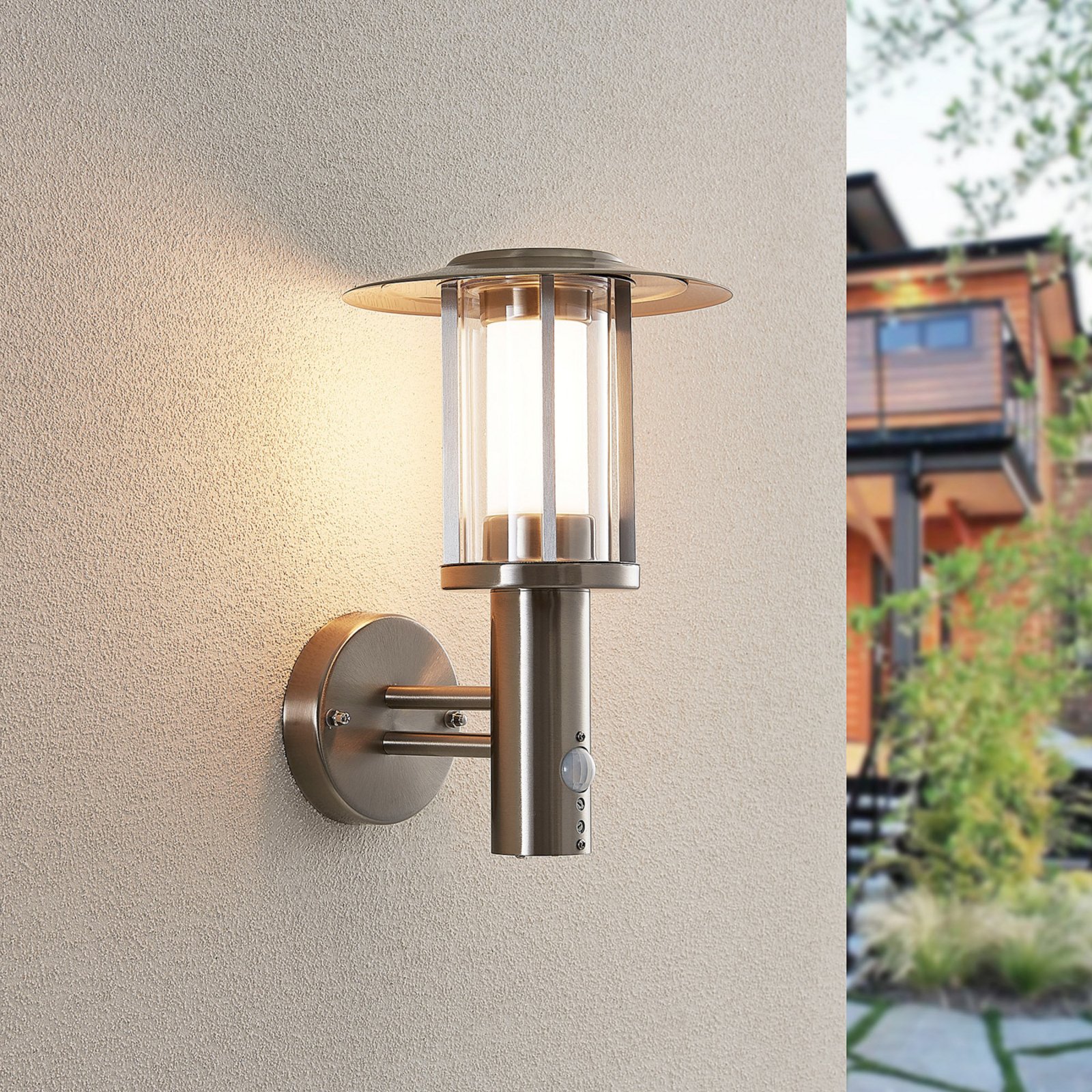Gregory Outdoor Wall Lamp w/Sensor - Lindby