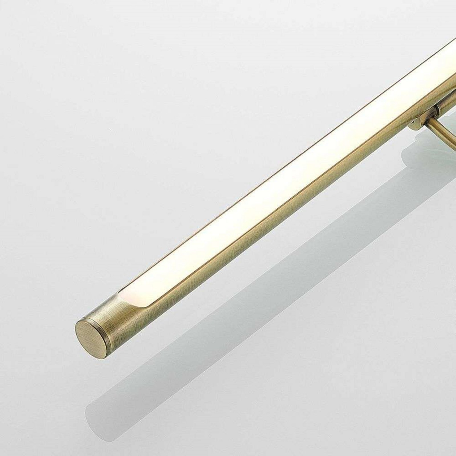 Dimitrij Bow Aplique de Pared Brass - Lucande