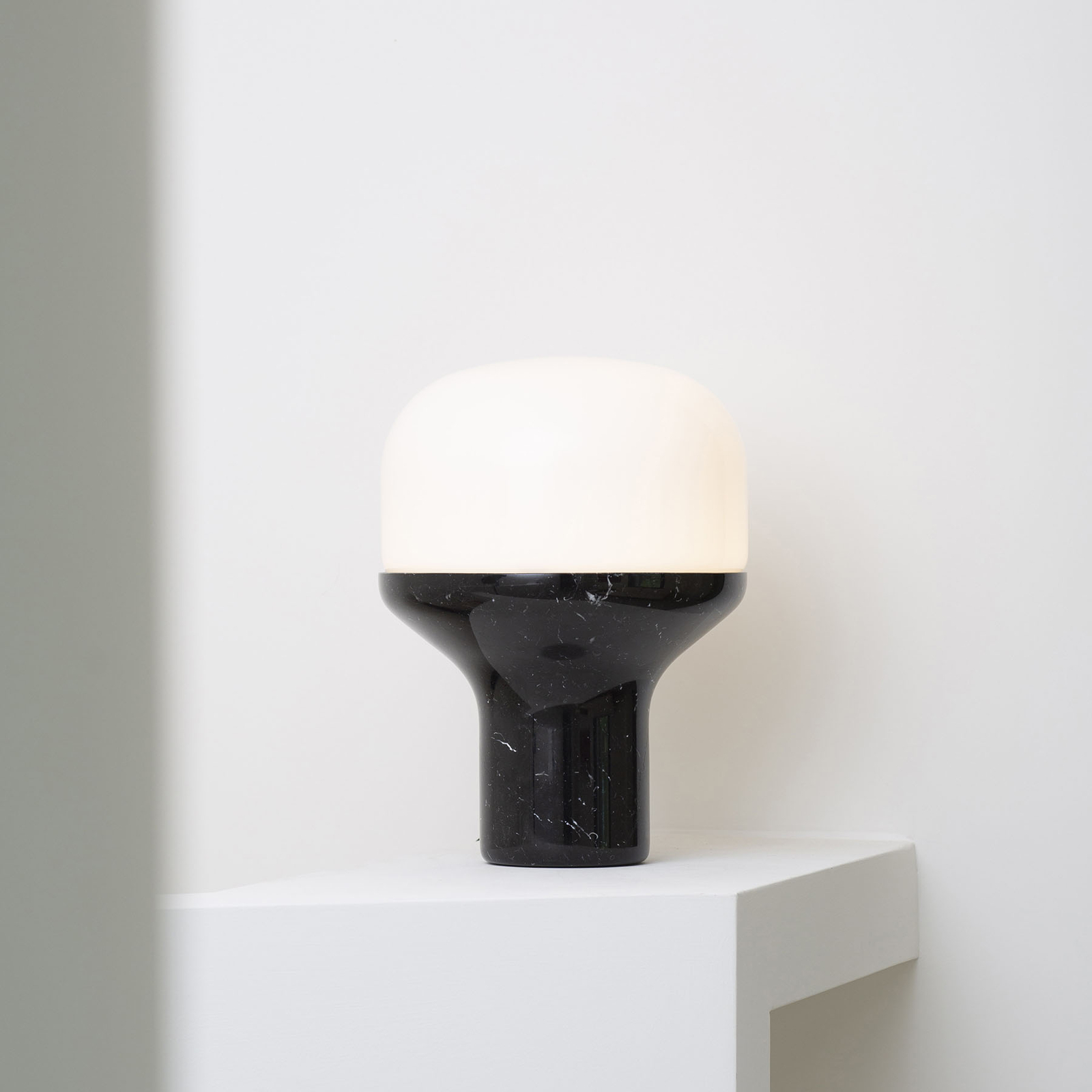 Martinelli Luce Delux lampe table 22cm marbre noir