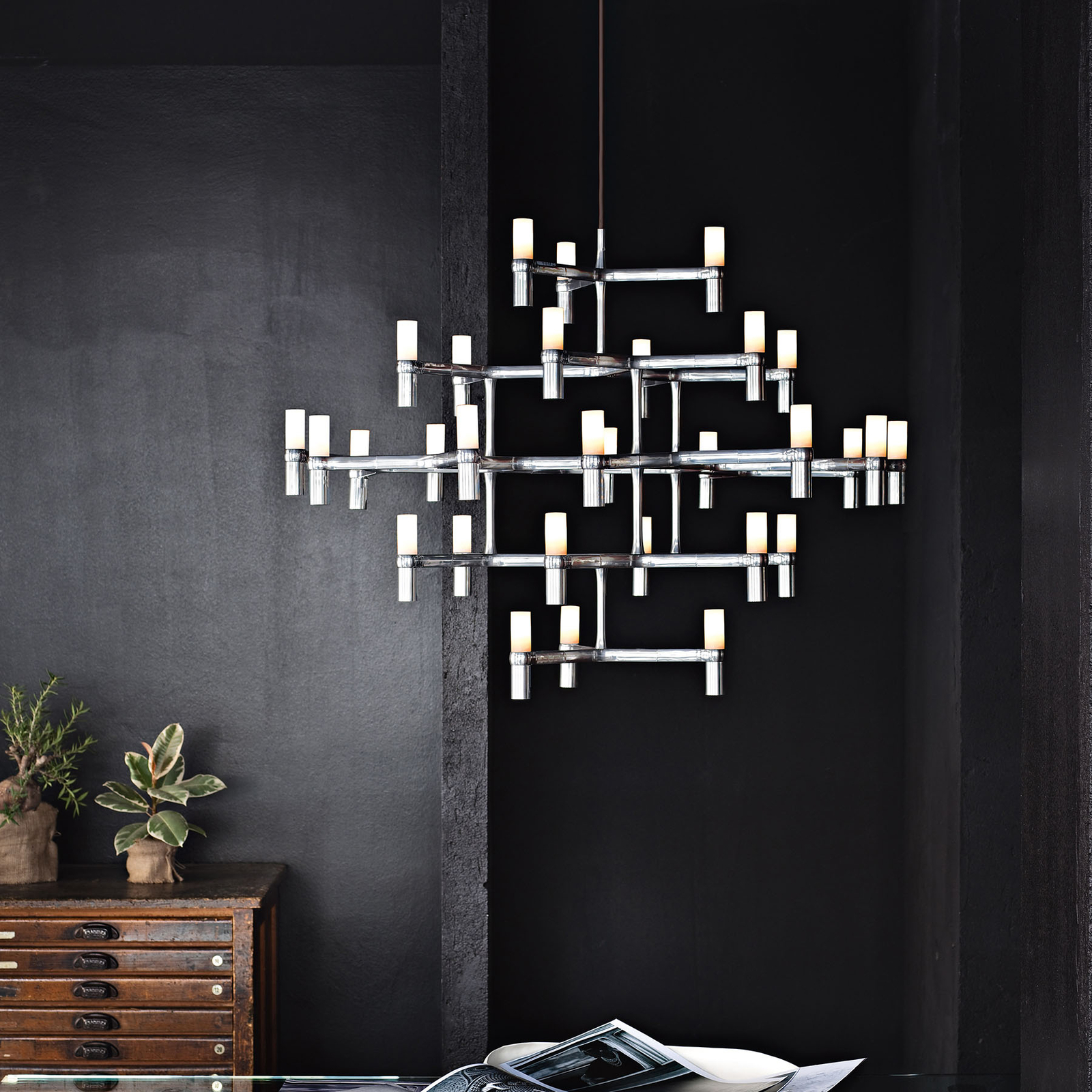 Nemo Crown Major pendant light with 30 lights