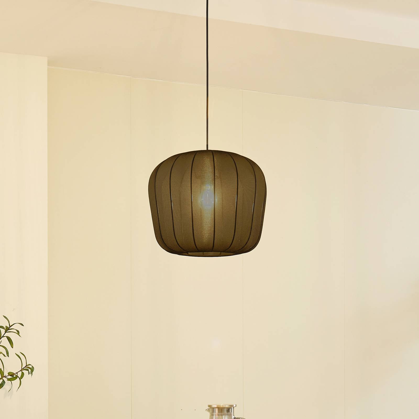 Lampa wisząca Helin marki Lindby czarna Ø 35 cm tkanina