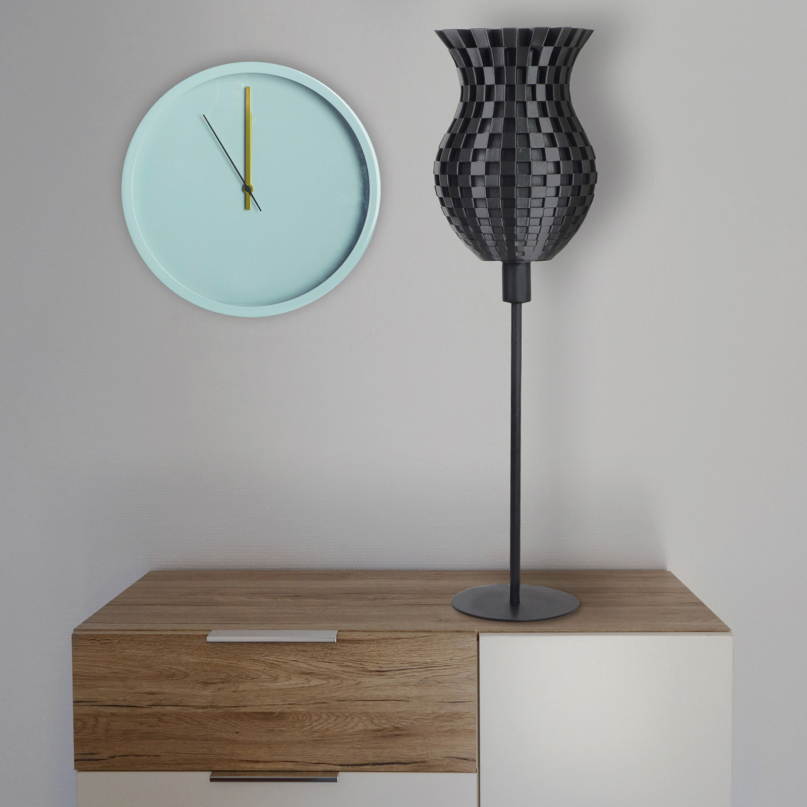 Flechtwerk table lamp, funnel shape, graphite