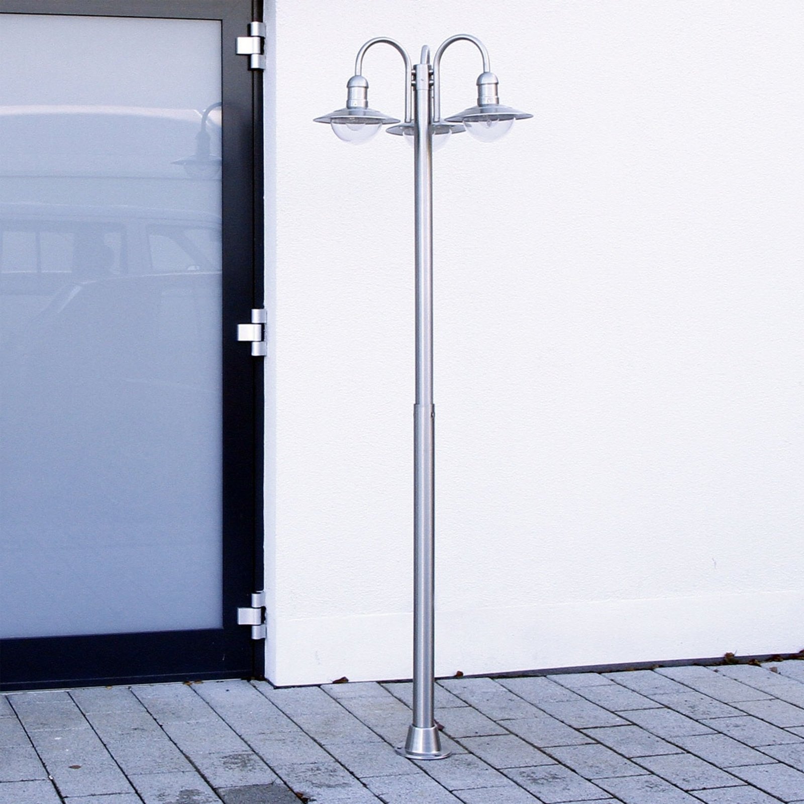 Lindby Außenleuchte Damion, 200 cm, 3-flammig, E27, IP44