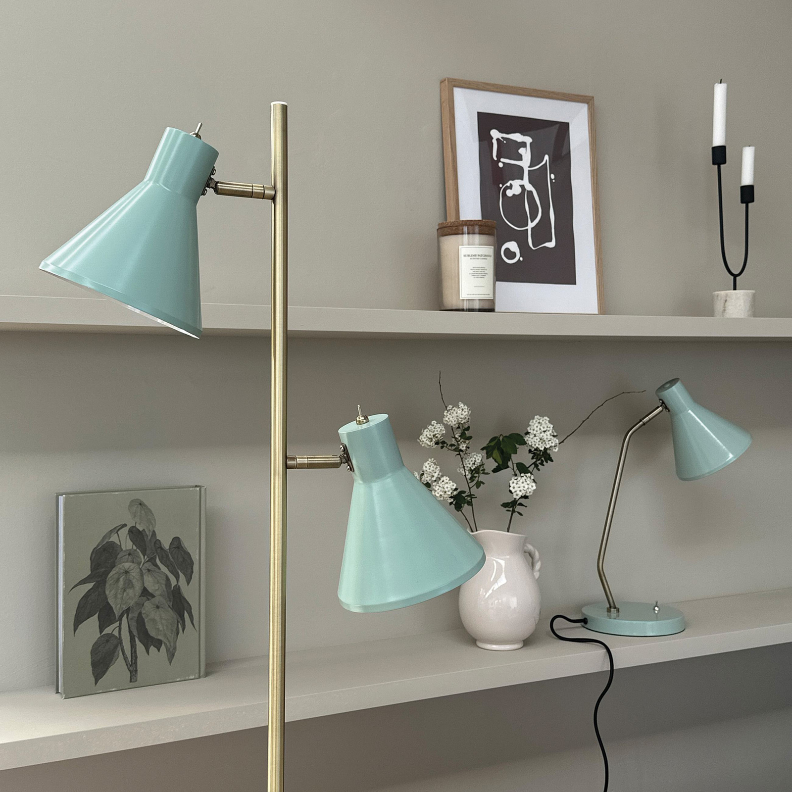 Dyberg Larsen Lampadaire Sleep, vert menthe, hauteur 165 cm, acier