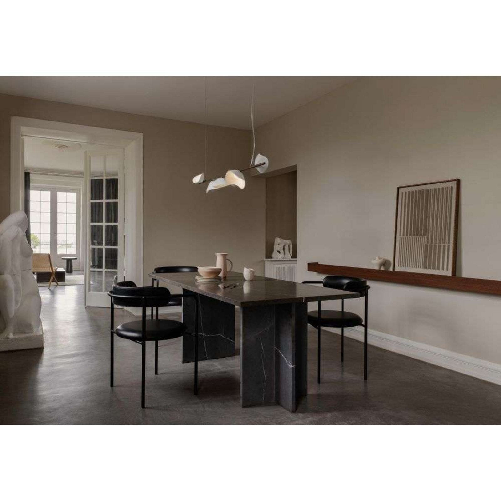 Nuura LED-Pendellampe Florii 5, 120 cm, bronze dunkel/weiß