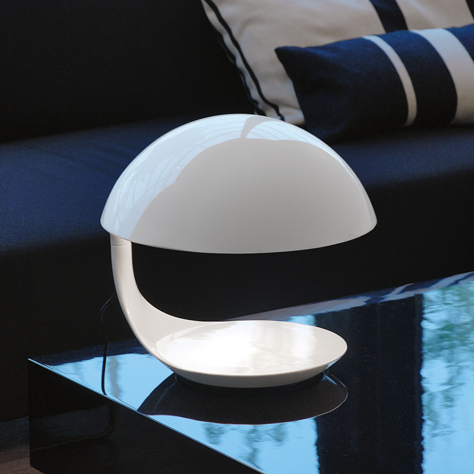 Martinelli Luce Cobra lámpara de mesa retro blanca