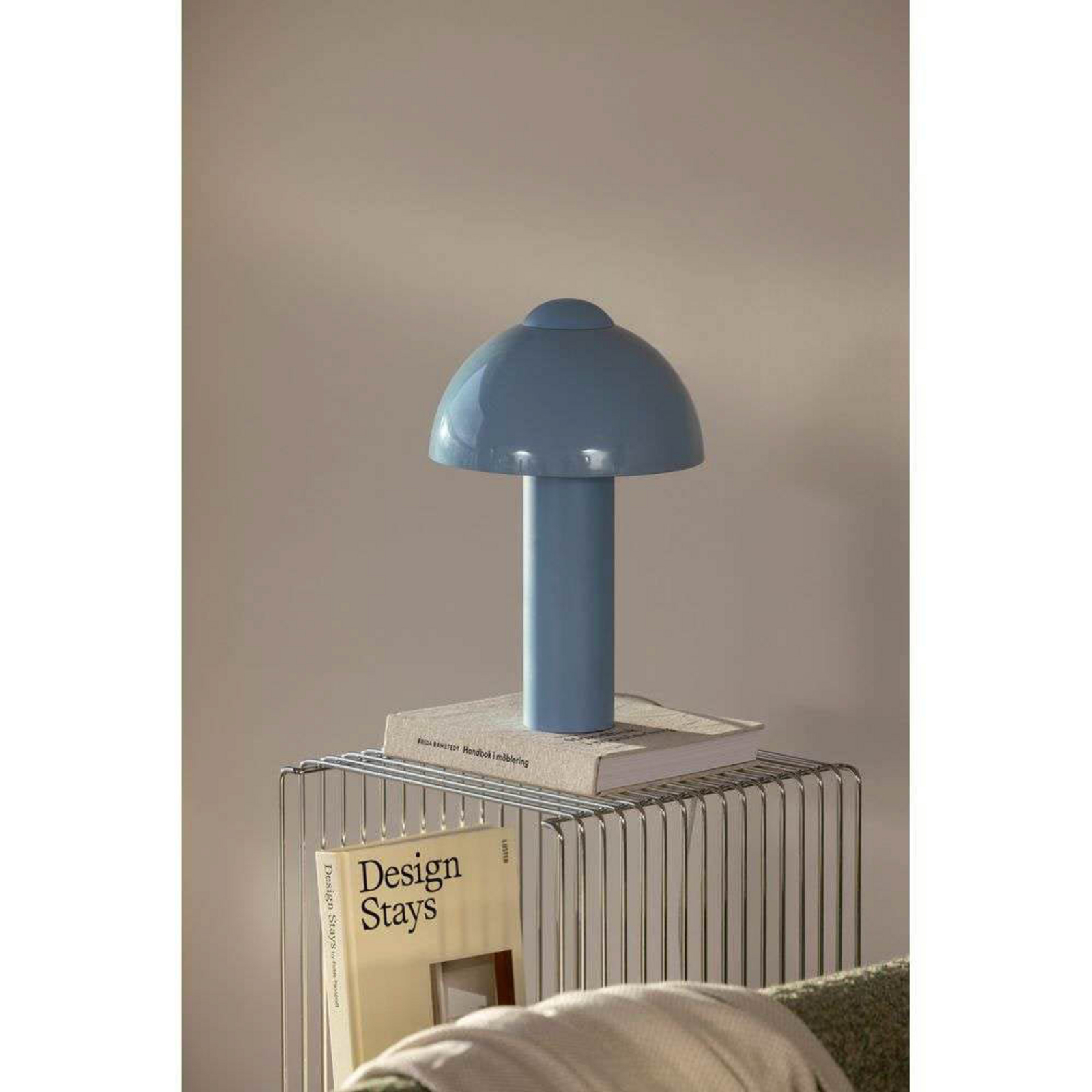 Buddy 23 Stolová Lampa Light Blue - Globen Lighting