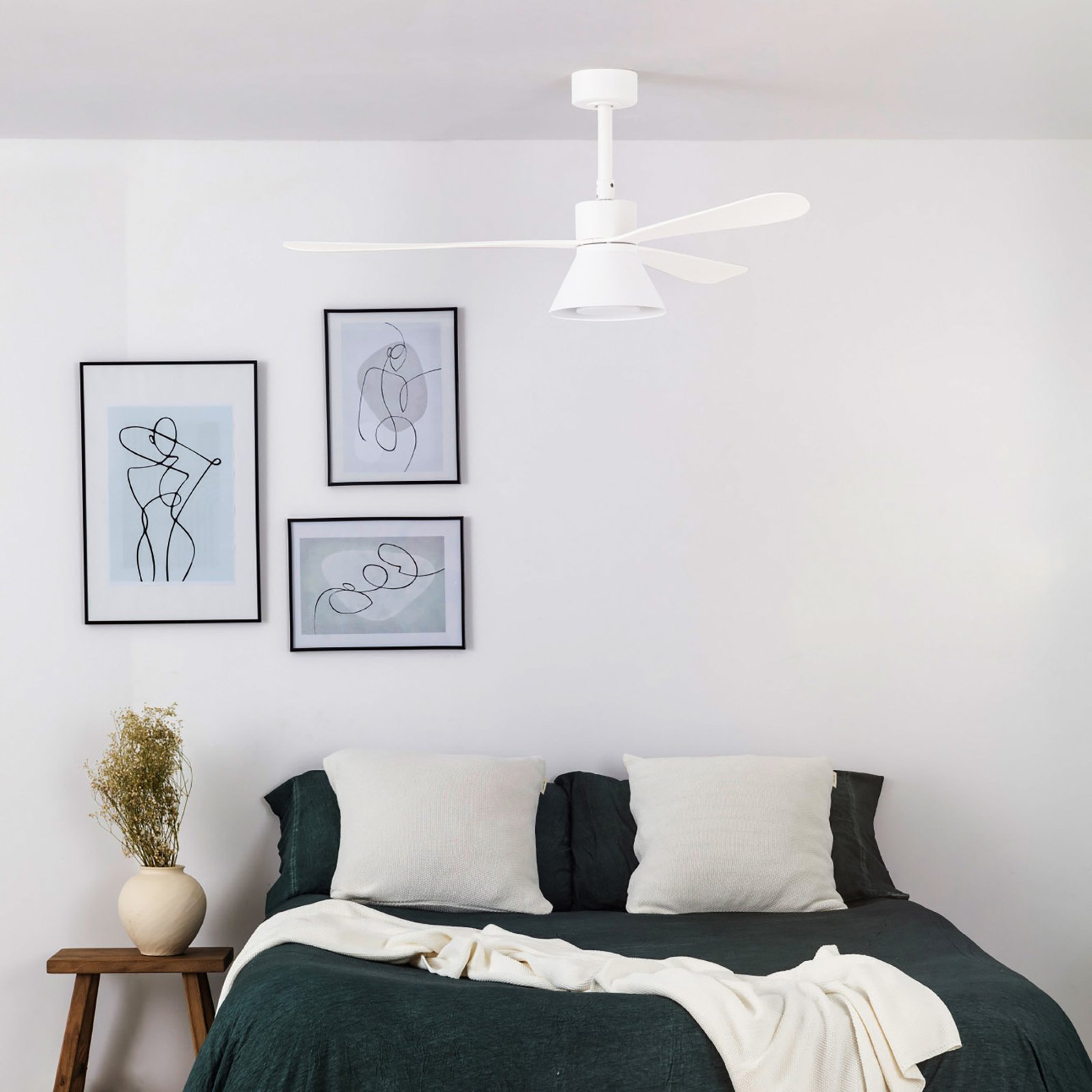 Ventilator de tavan Amelia Cone cu lampă LED, alb
