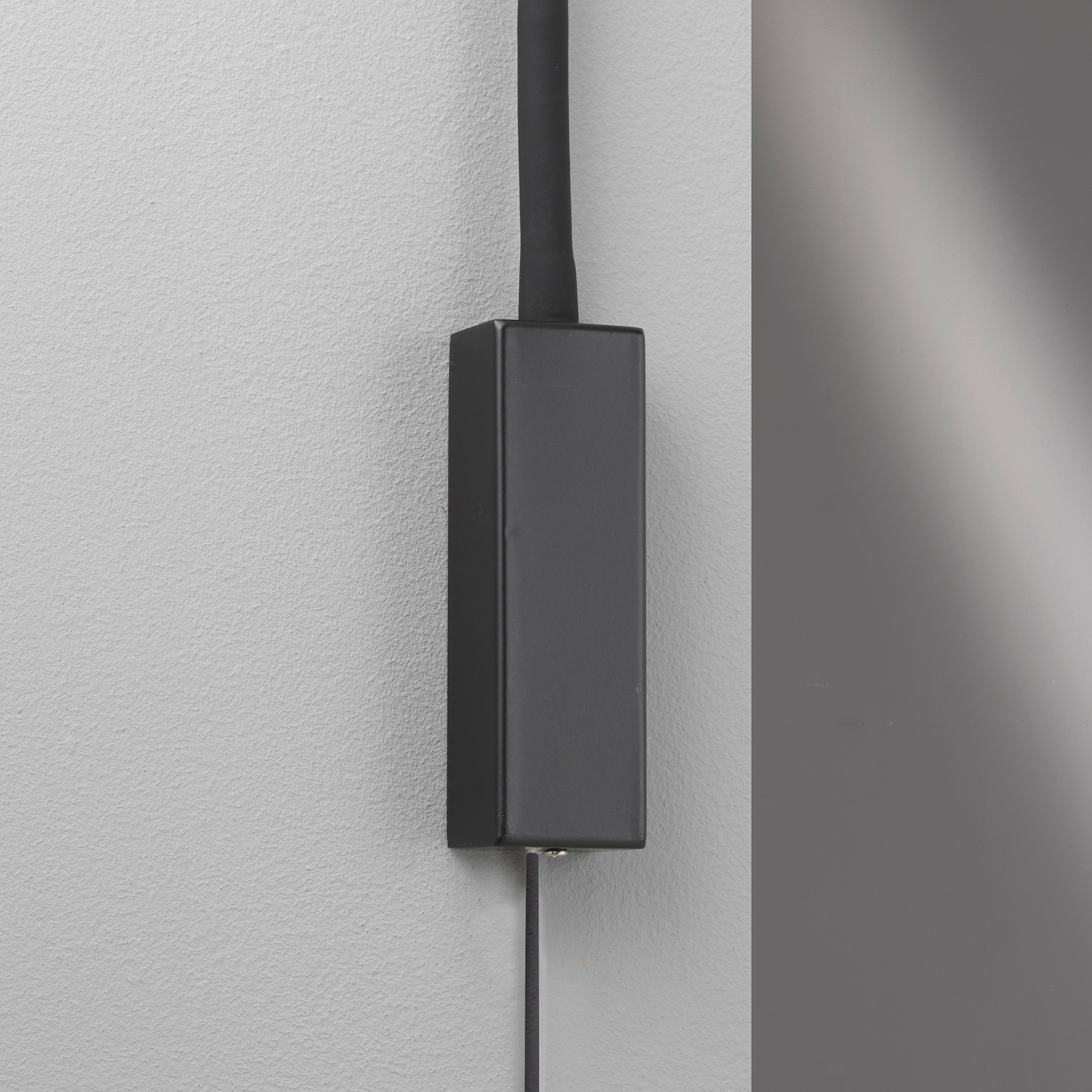 Sten LED-vägglampa med geststyrning, svart