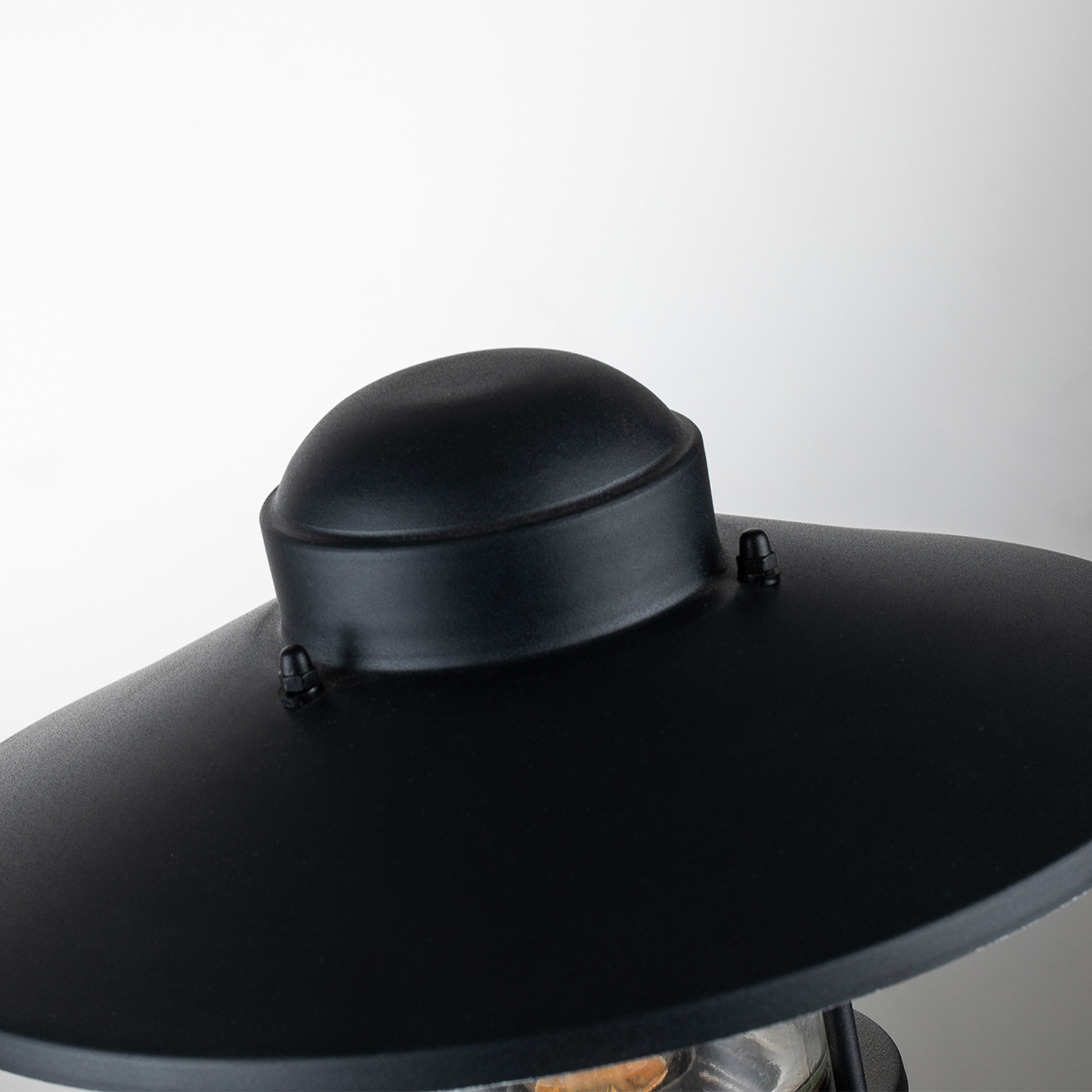 Sockelleuchte Klampenborg schwarz mit PIR-Sensor
