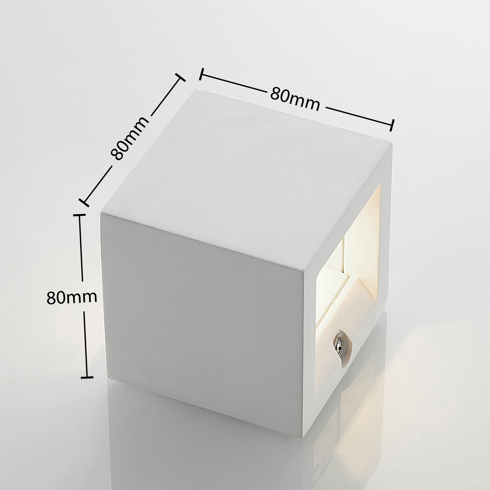 Lindby Quaso kinkiet LED z białego gipsu