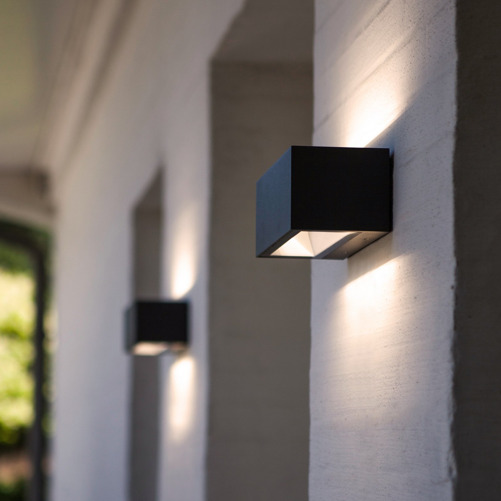 Außenwandlampe Gemini eckig anthrazit 16cm 3.000K