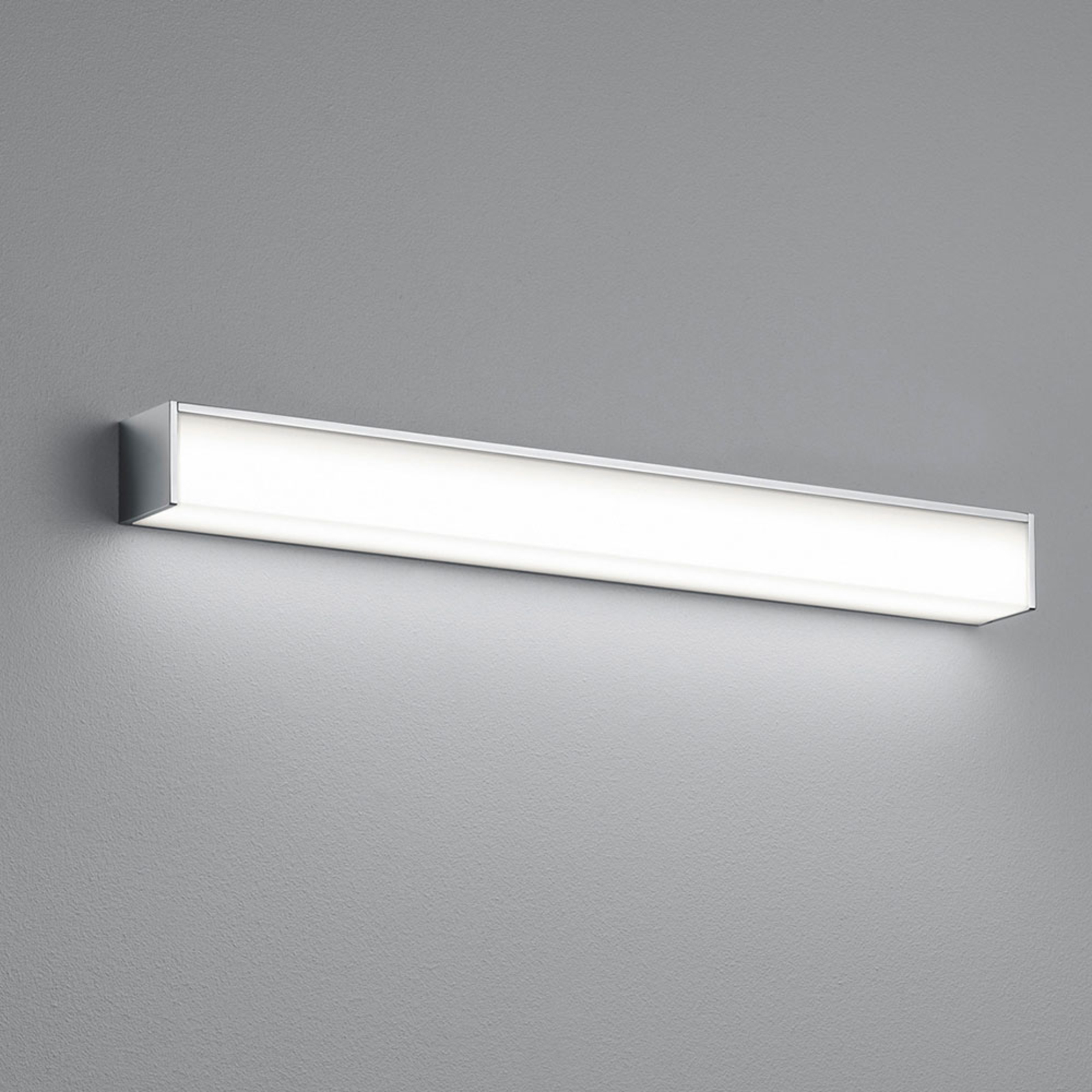 Helestra Nok LED-Spiegelleuchte in eckiger Form