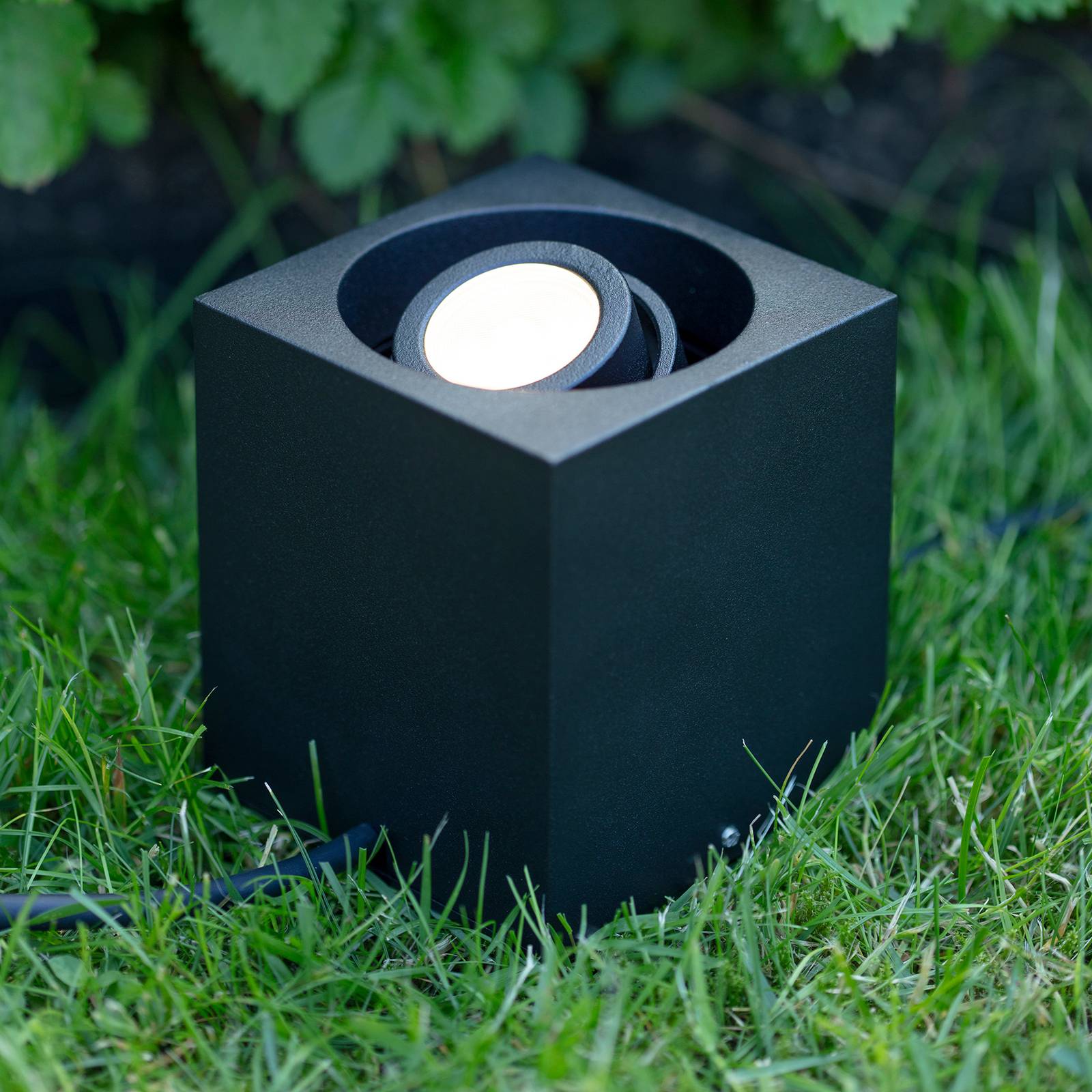 markslöjd garden 24 lampe déco led cube spot