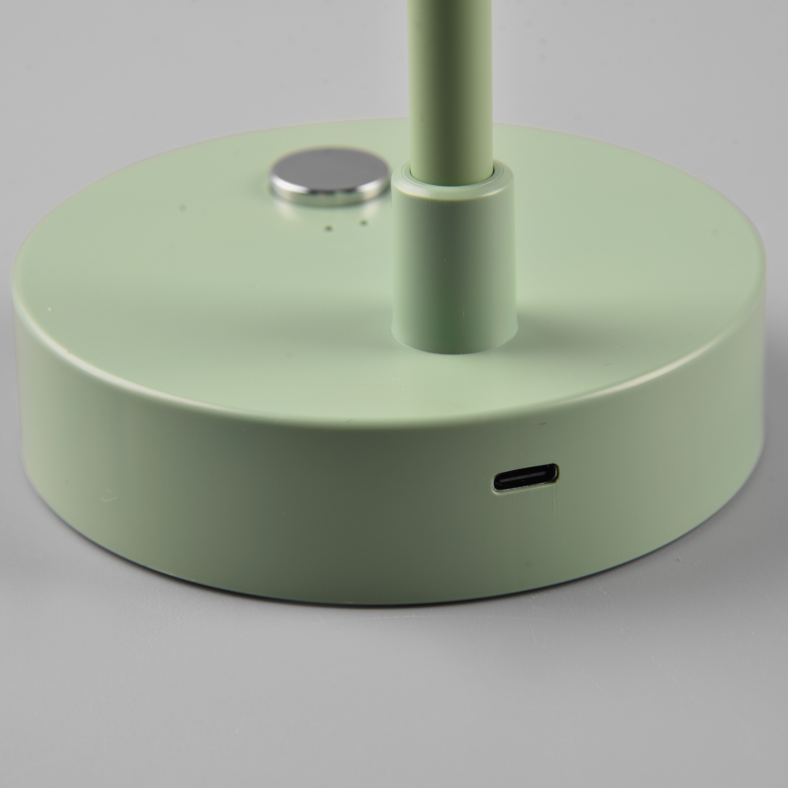 Lámpara de mesa LED Lenny CCT con batería, verde
