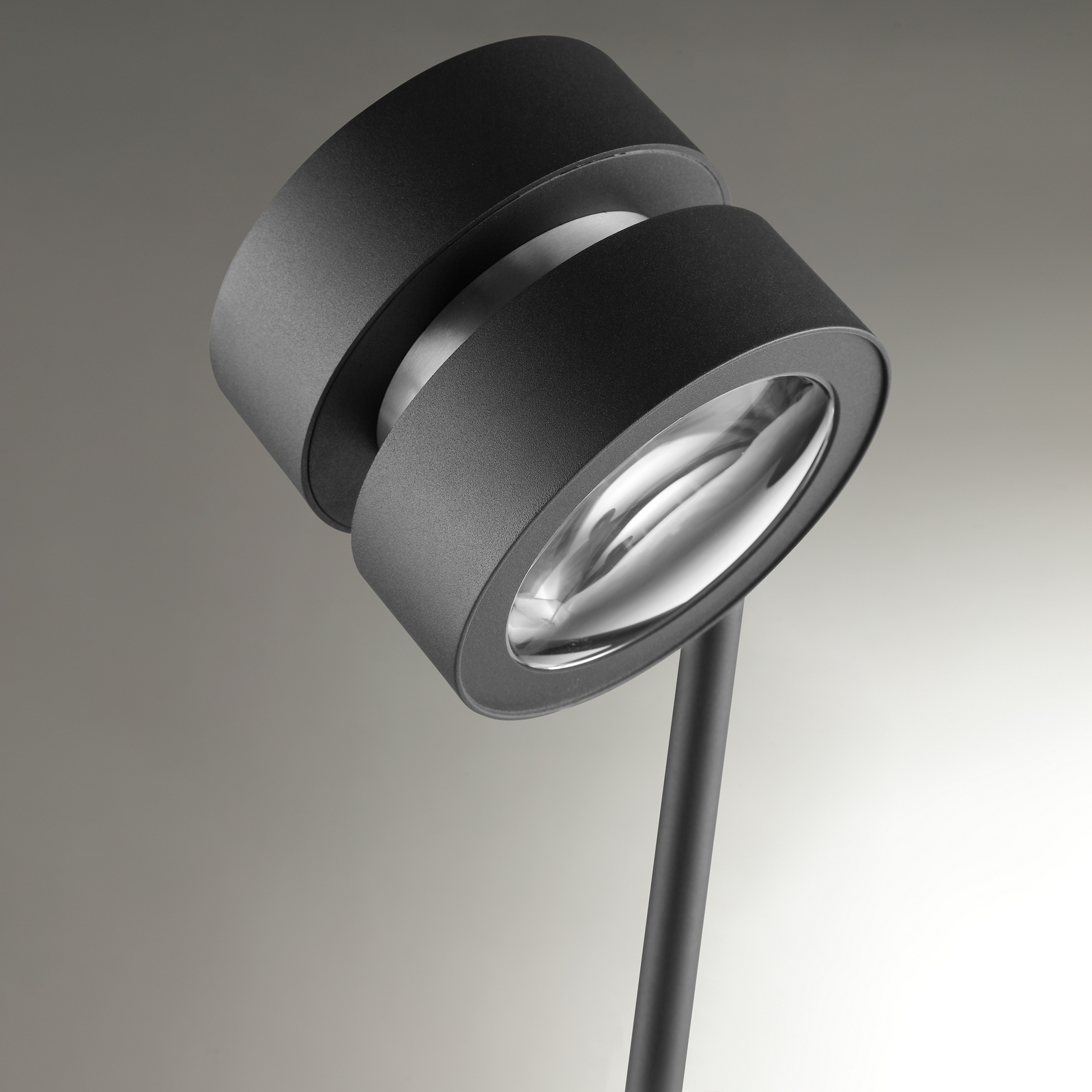 LED álló lámpa Glow-Sphere, magasság 146 cm, fekete, fém