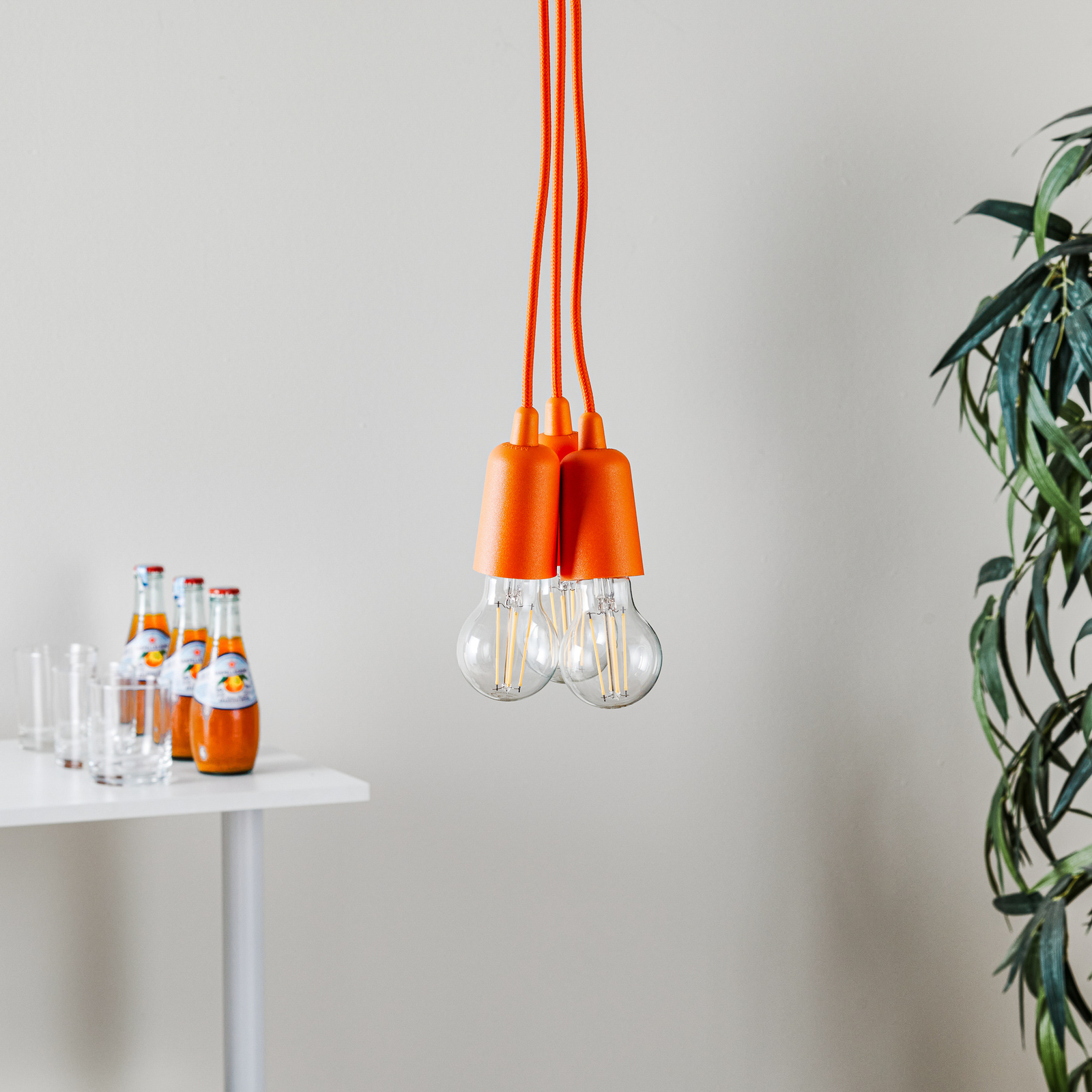 Brasil hanging light, orange, 3-bulb