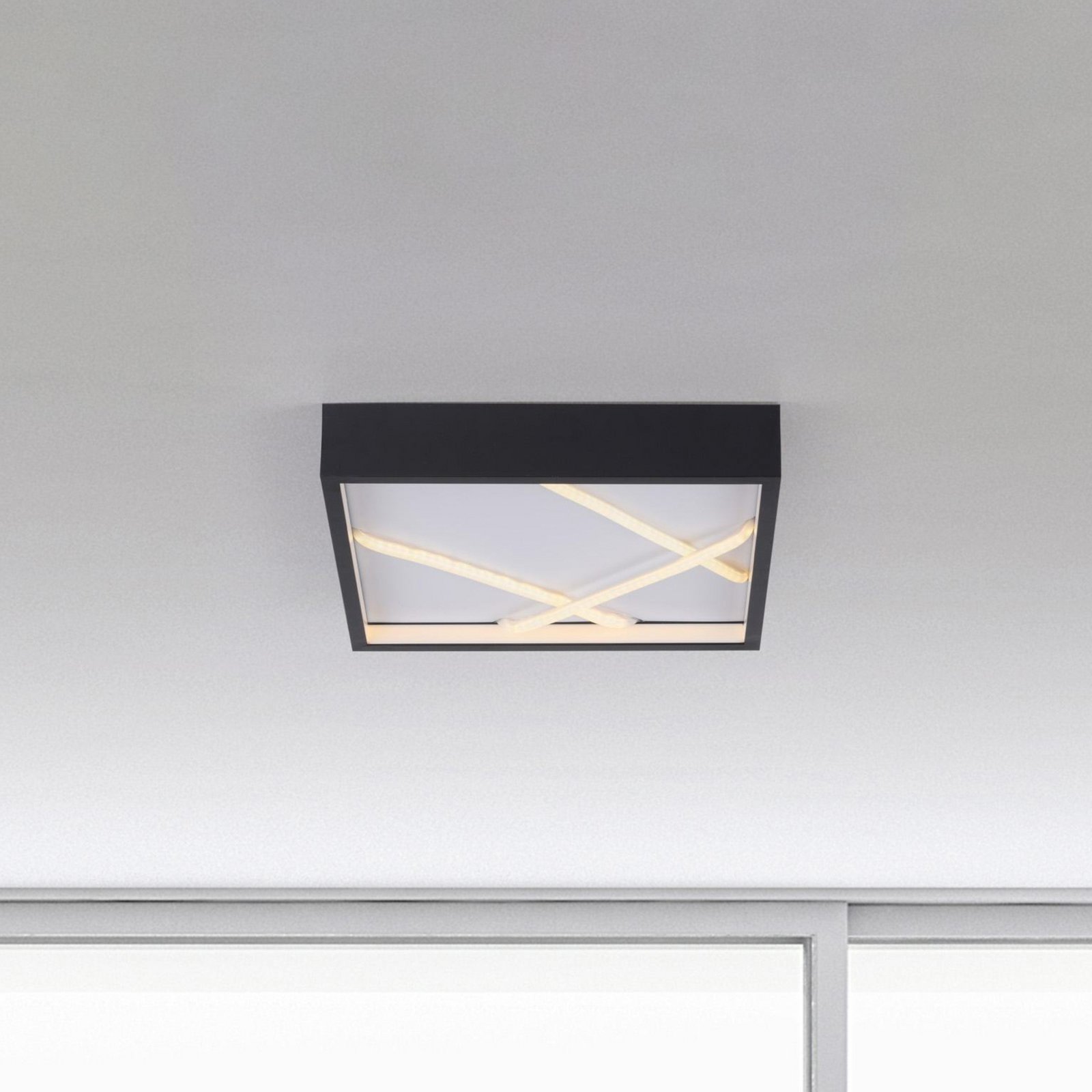 JUST LIGHT. LED plafondlamp Mikado, 30 x 30 cm, zwart