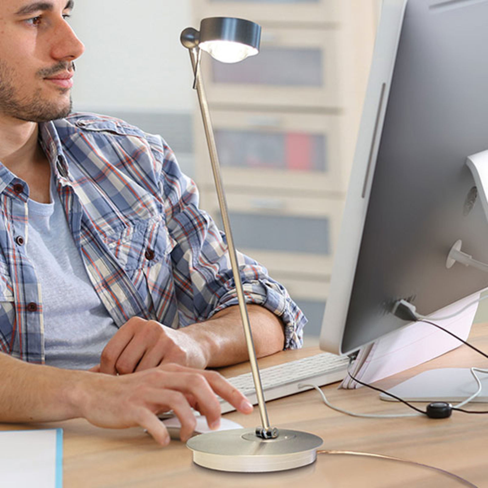 LED-Tischlampe Puk Table Single